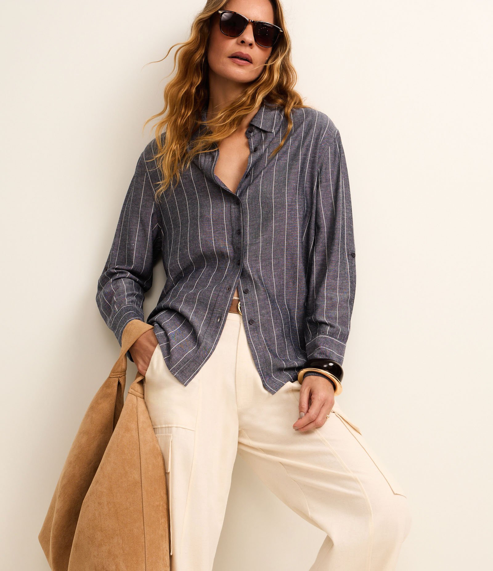 Camisa em Viscolinho com Listras Finas Cinza 5