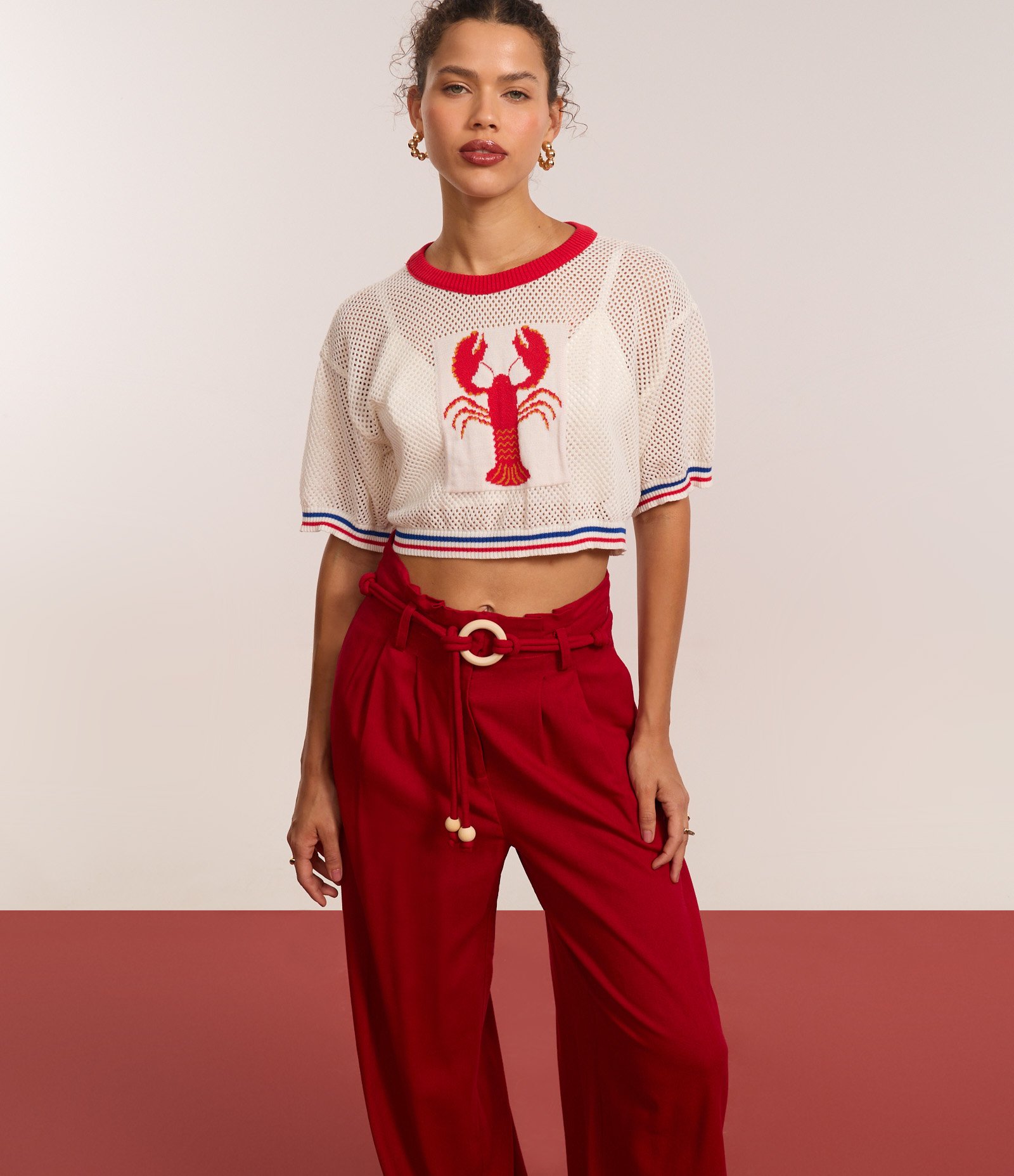 Calça Pantalona em Viscolinho com Cinto de Cordas com Fivela de Aviamento Vermelho 5