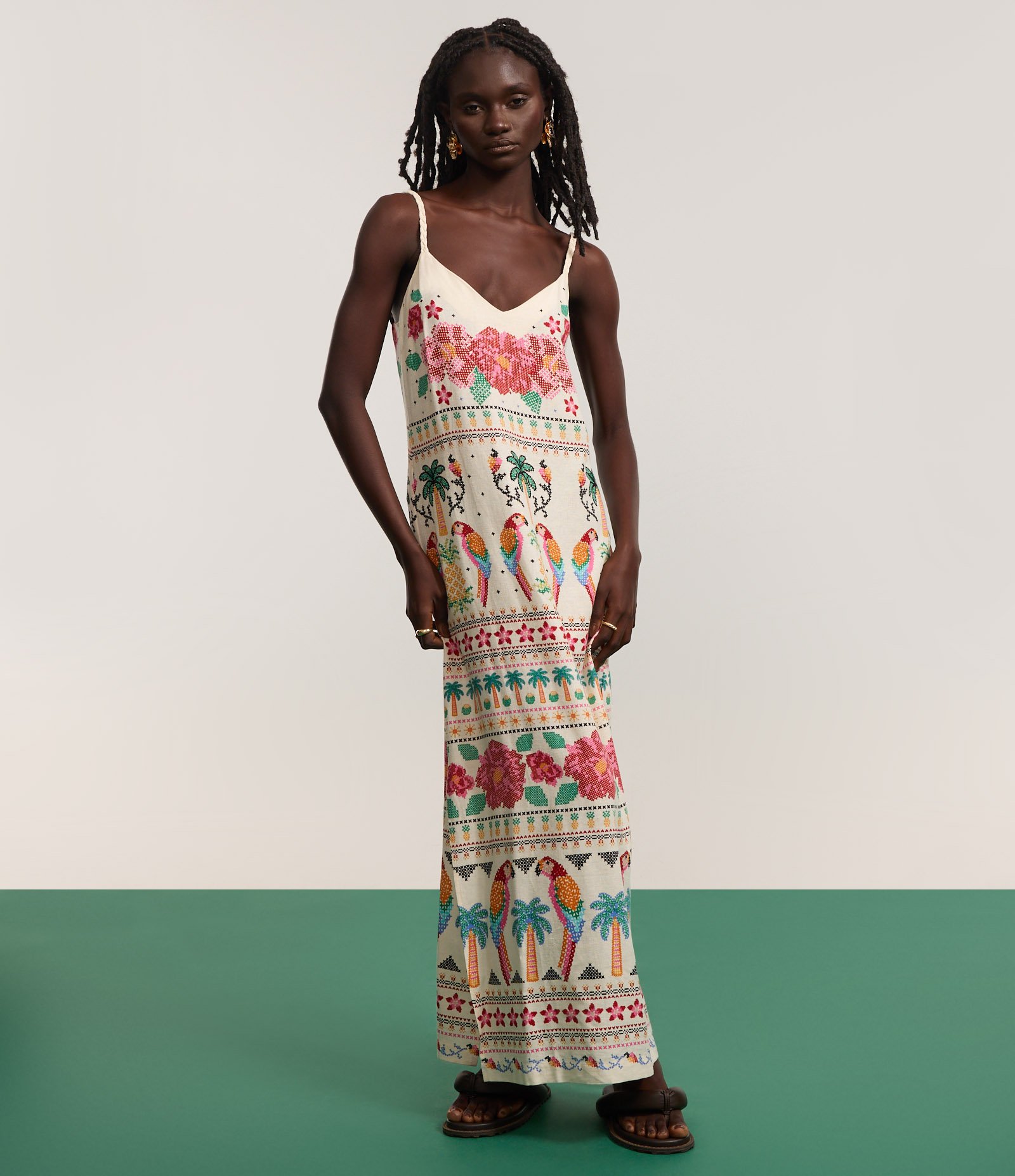 Vestido New Midi em Viscolinho Floral Bege 4