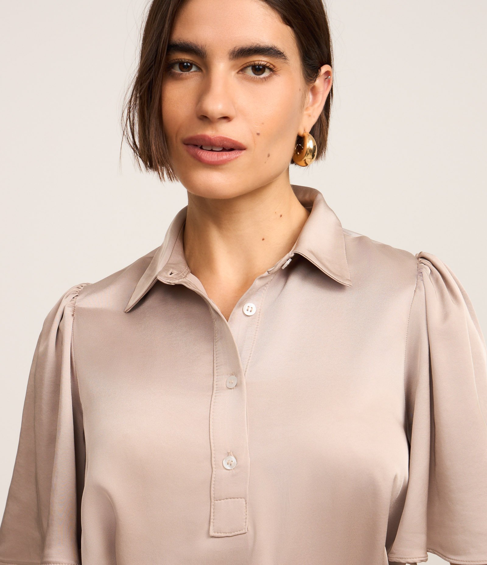 Vestido Reto Longo em Alfaiataria Acetinado com Cinto Bege 3