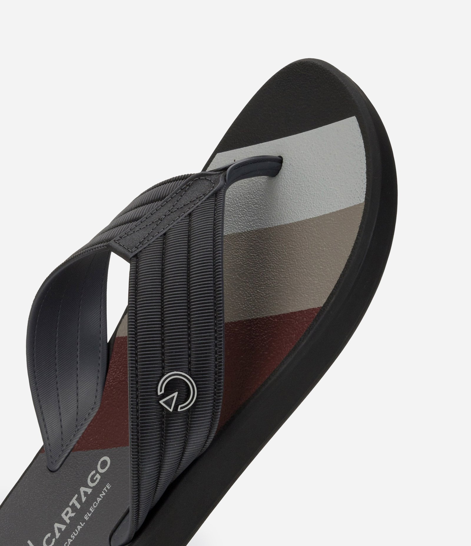 Chinelo de Tiras Largas com Texturas Pespontas e Estampa Vermelho/Cinza/Branco/Bege 4