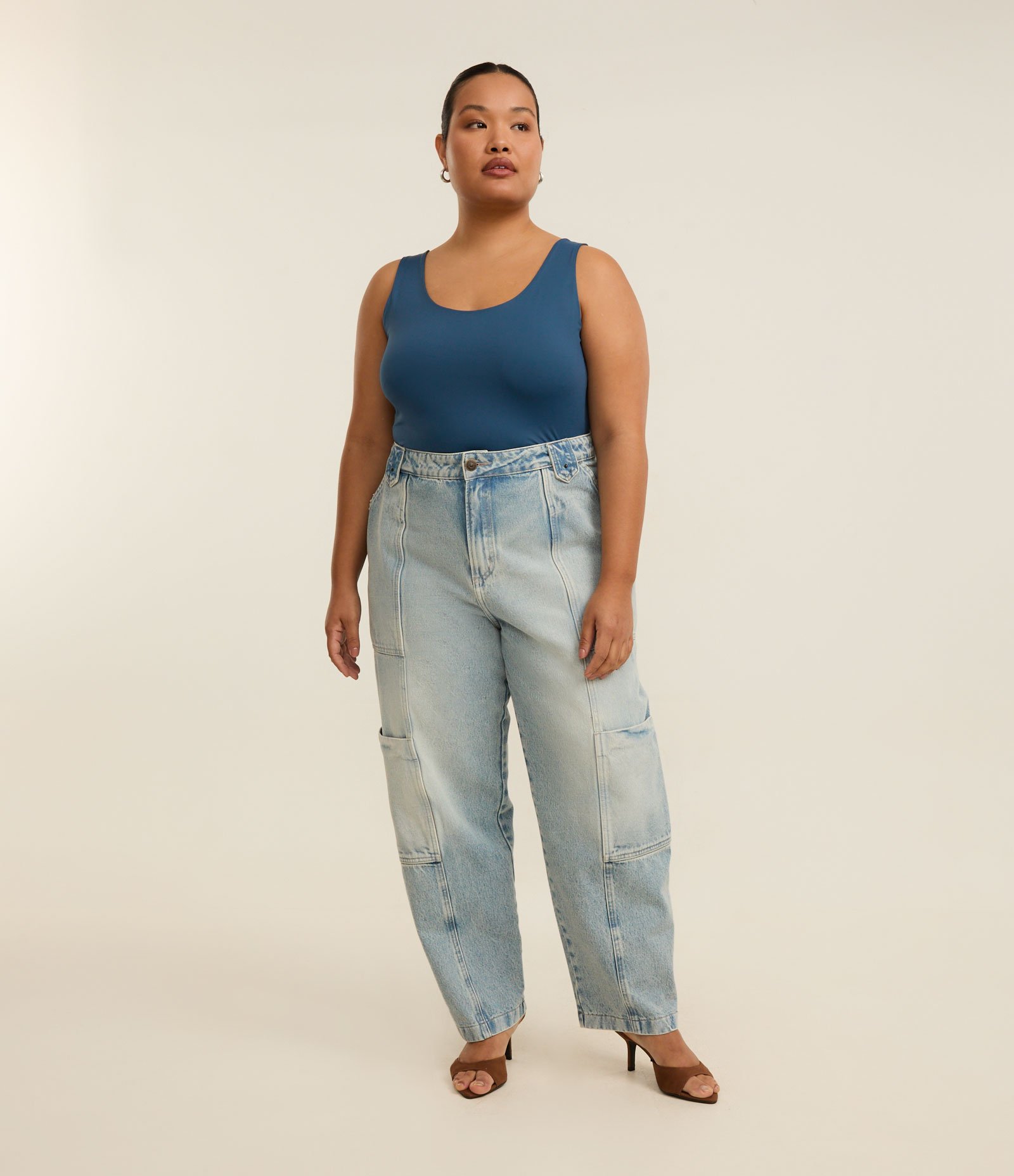 Blusa Regata em Poliamida com Alças Largas Curve & Plus Size Azul Esverdeado 2