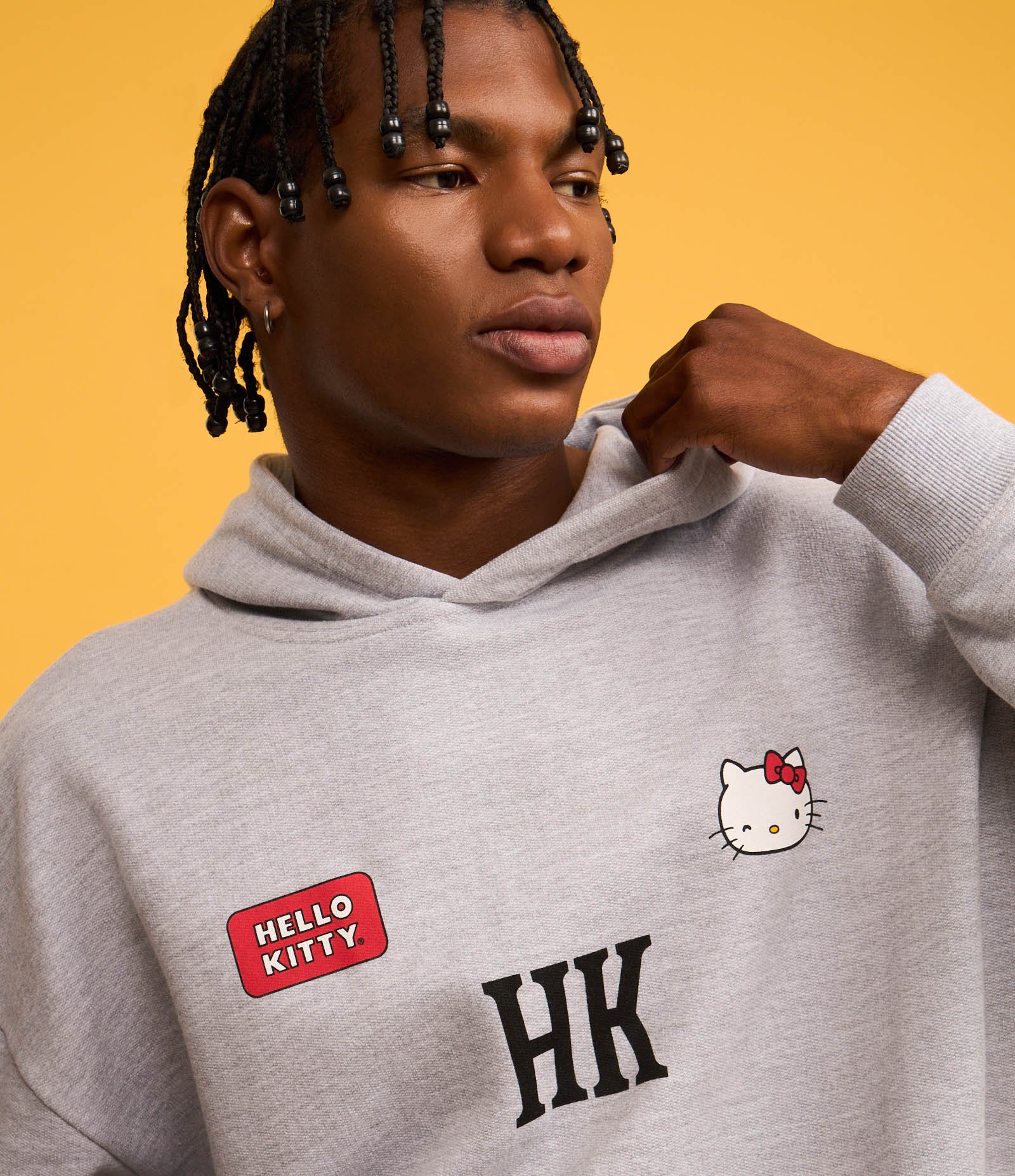 Casaco Fechado Boxy em Moletom com Estampa Hello Kitty Cinza 3