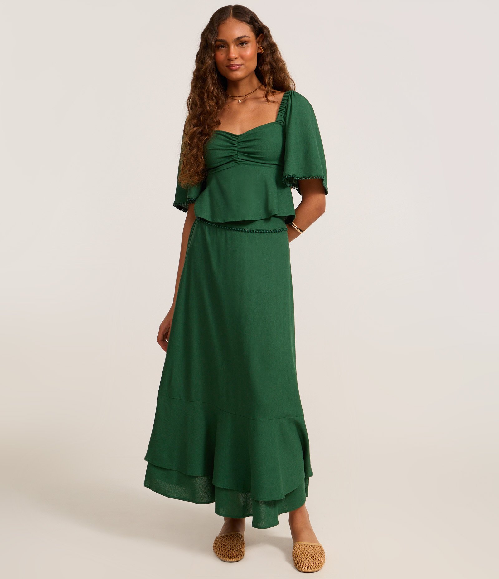 Blusa Cropped em Viscolinho com Puxadinho Frontal e Lastex Verde 2