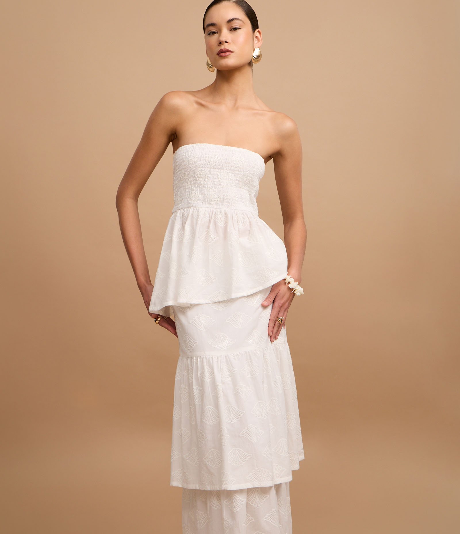 Saia Evasê Midi em Laise com Sobreposição e Bordado Off White 7