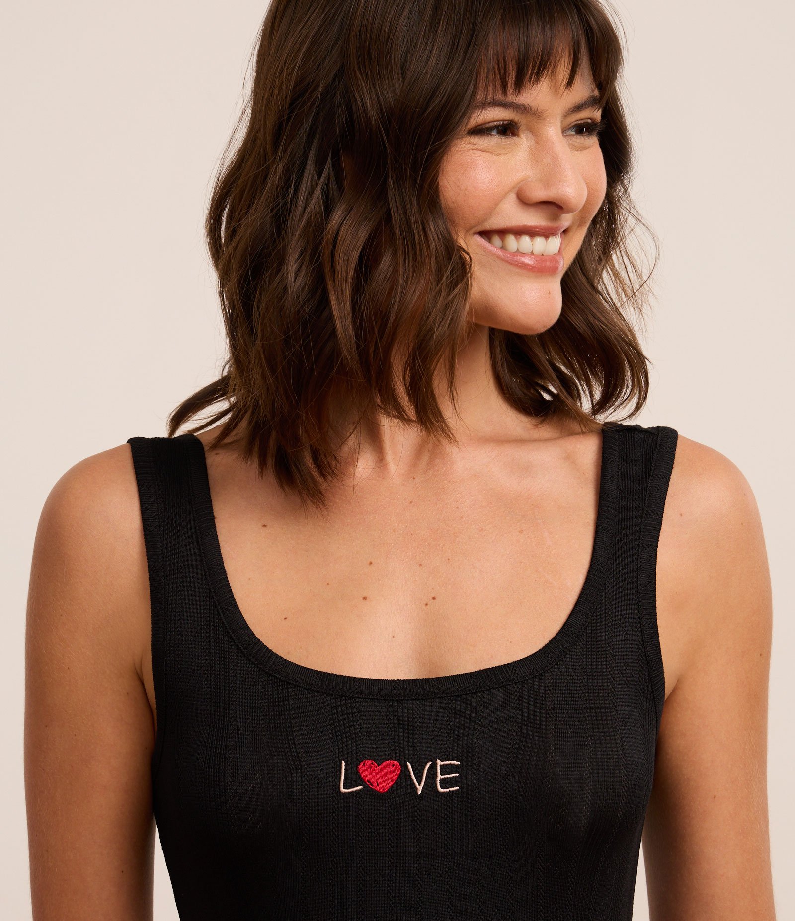 Pijama Short Doll com Bordado Love Preto 2