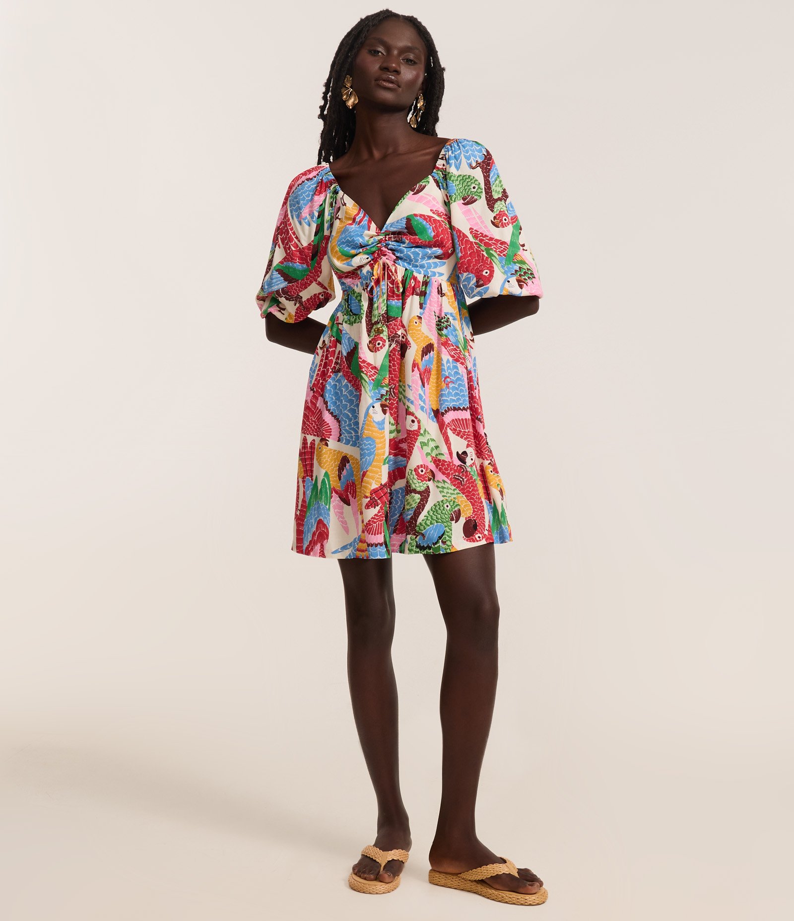 Vestido Curto em Viscose com Estampa Tropical Animais Multicores 2