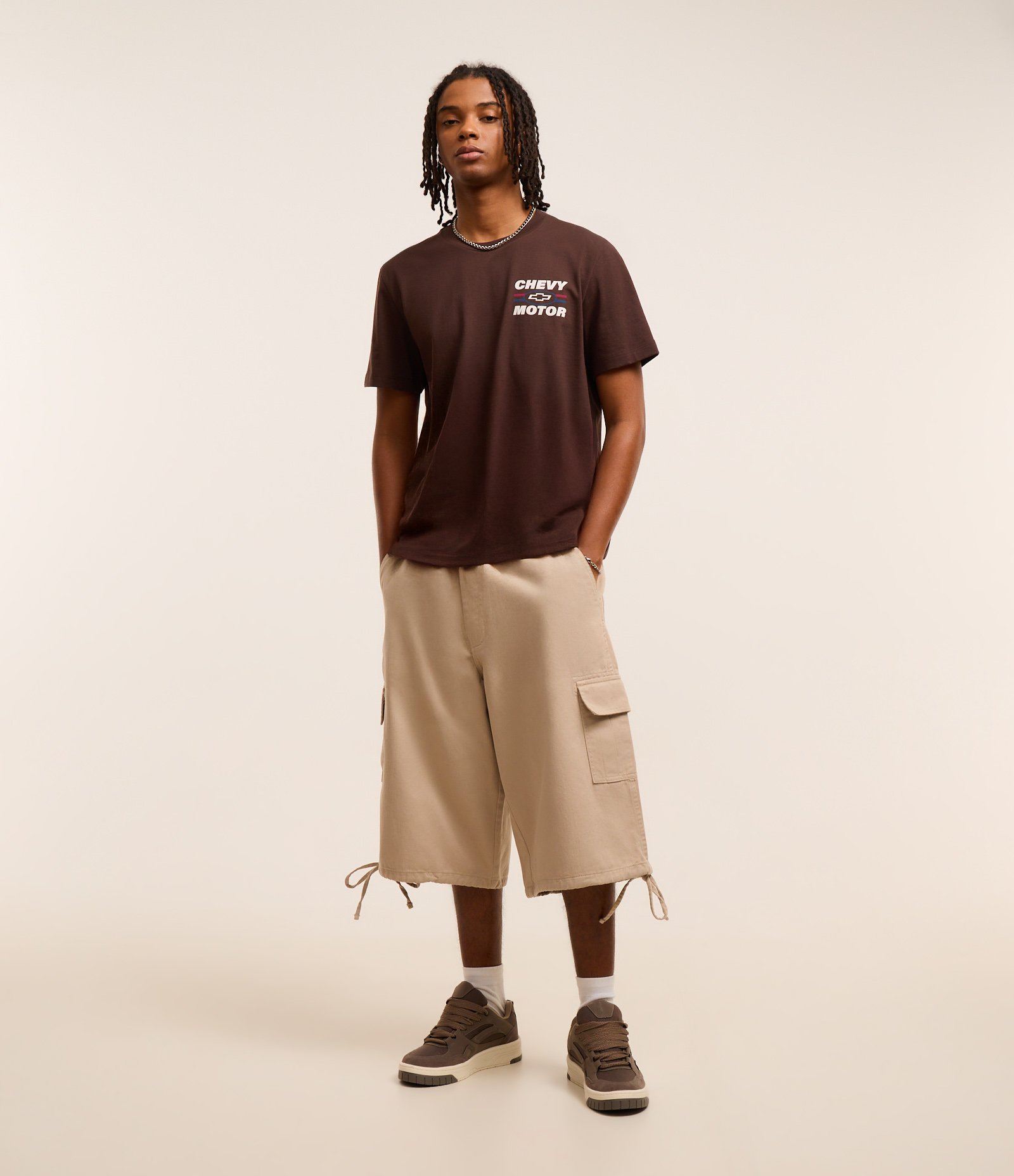 Bermuda Super Baggy em Jeans com Bolso Cargo Bege 1