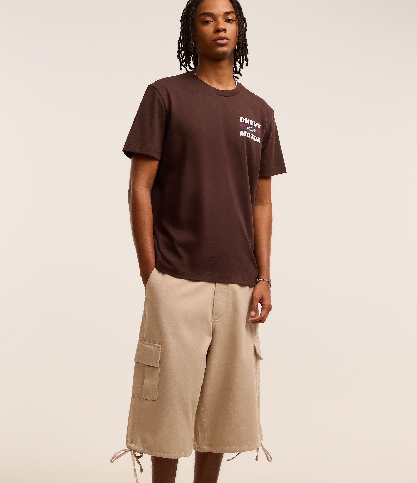 Bermuda Super Baggy em Jeans com Bolso Cargo Bege 3