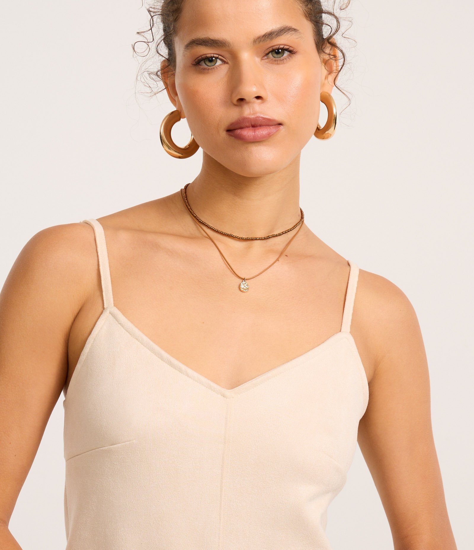 Vestido Curto em Suede com Alcinhas Finas Off White 3