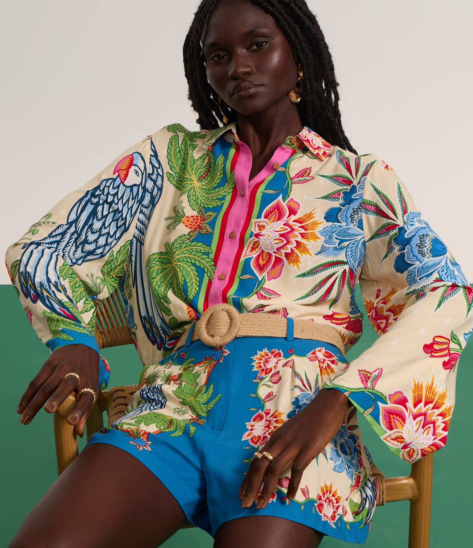 Camisa Curta com Estampa Tropical e Manga Sino Multicores 4