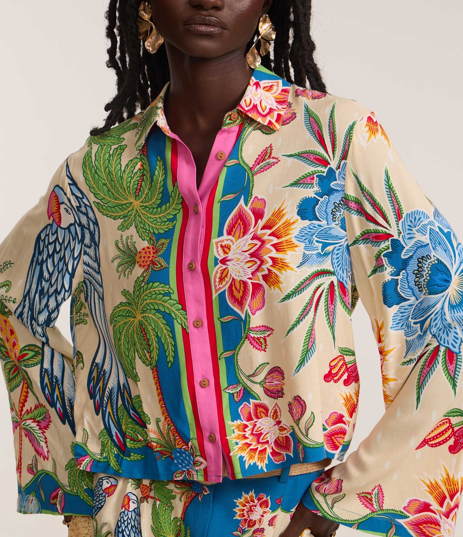 Camisa Curta com Estampa Tropical e Manga Sino Multicores 3