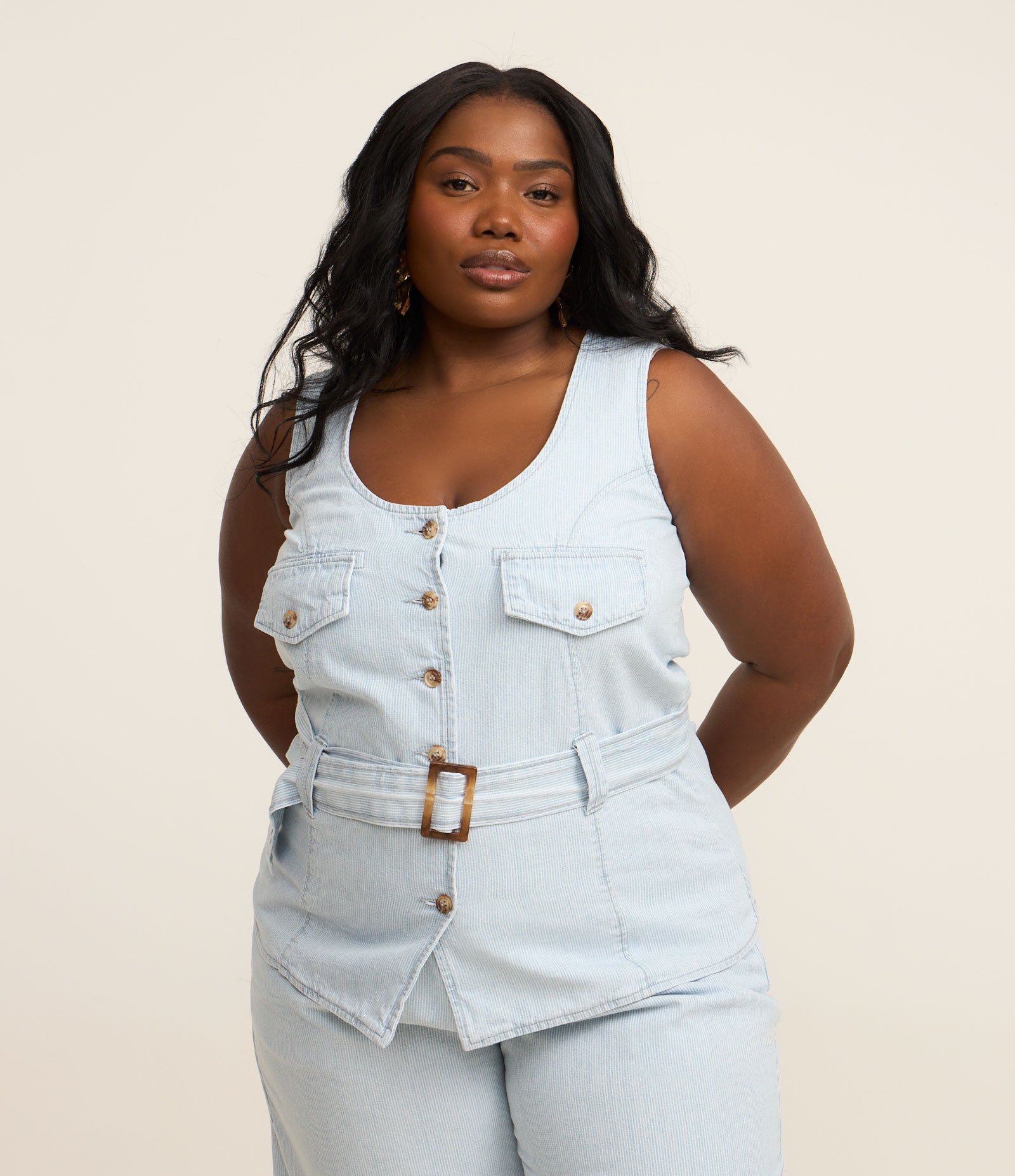 Colete Alfaiataria Sarja com Listras Fio Tinto Curve & Plus Size Azul 1