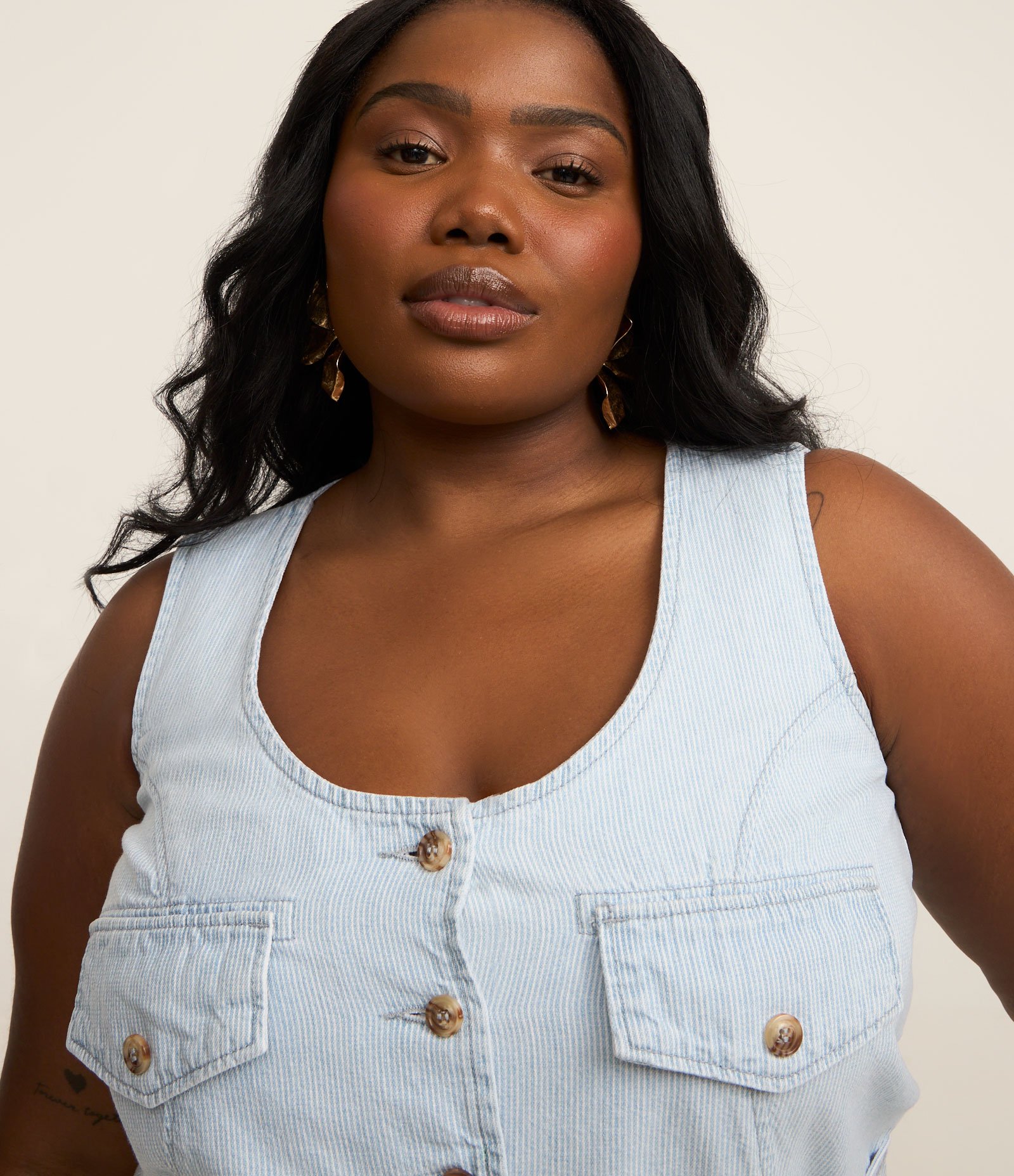 Colete Alfaiataria Sarja com Listras Fio Tinto Curve & Plus Size Azul 3