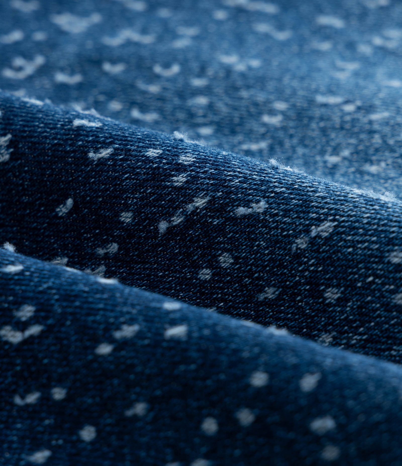 Calça Reta em Jeans com Elastano Efeito Laser Curve & Plus Size Azul 7