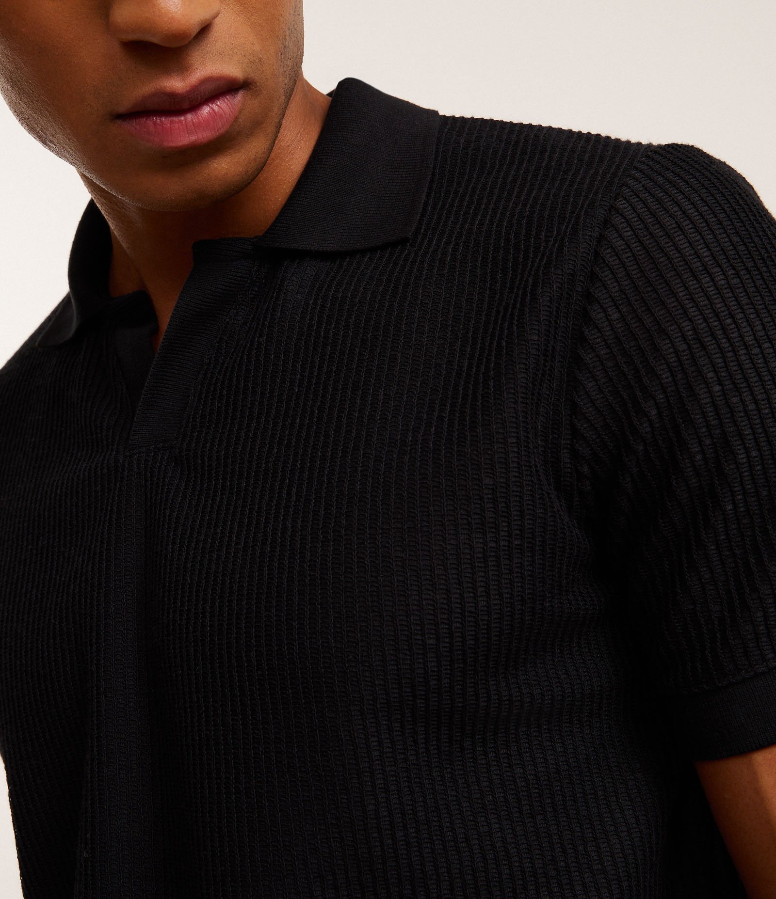 Camisa Polo Regular em Algodão com Textura Preto 3