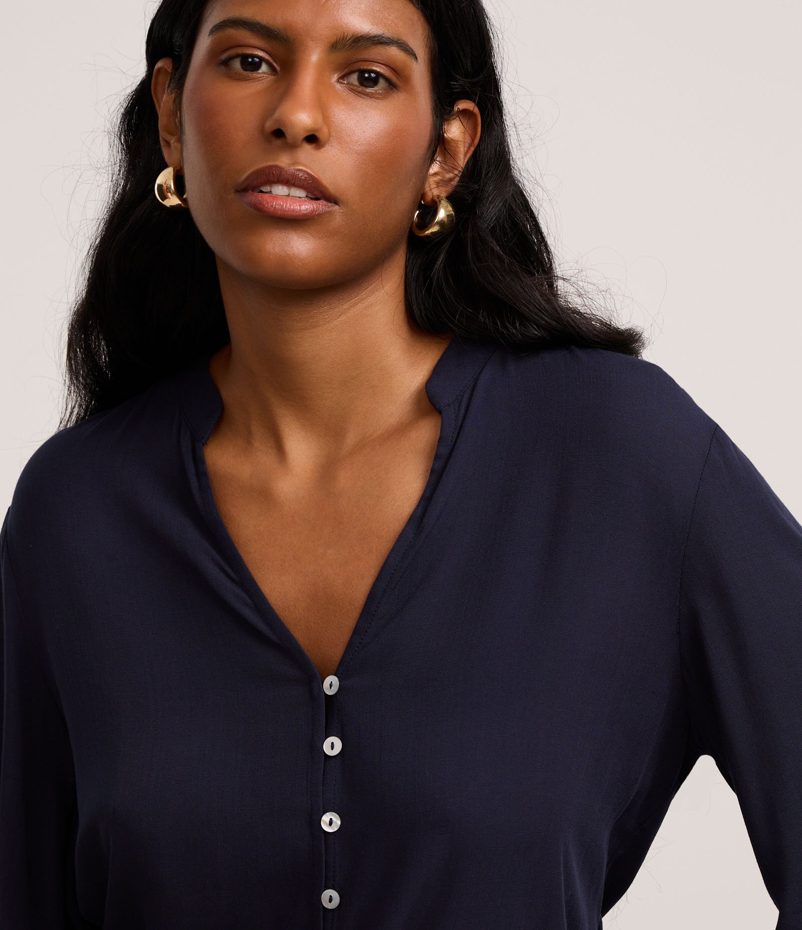 Camisa em Viscose com Gola Padre e Botões Azul 3