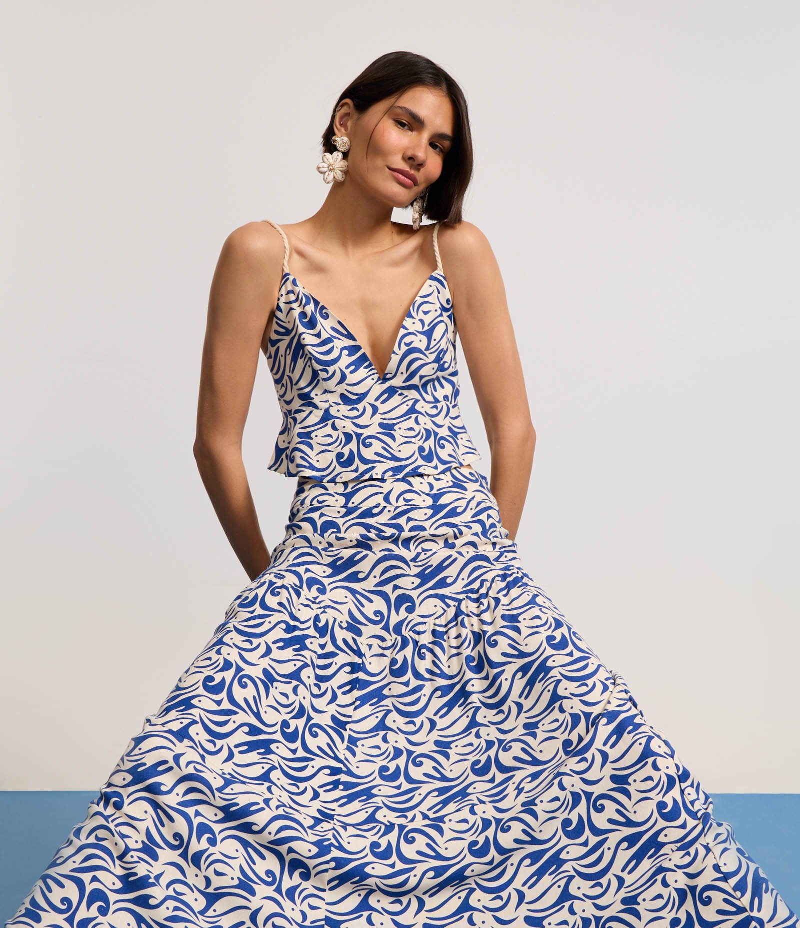 Saia Longa em Viscolinho com Estampa Abstrata Bege/Azul 5