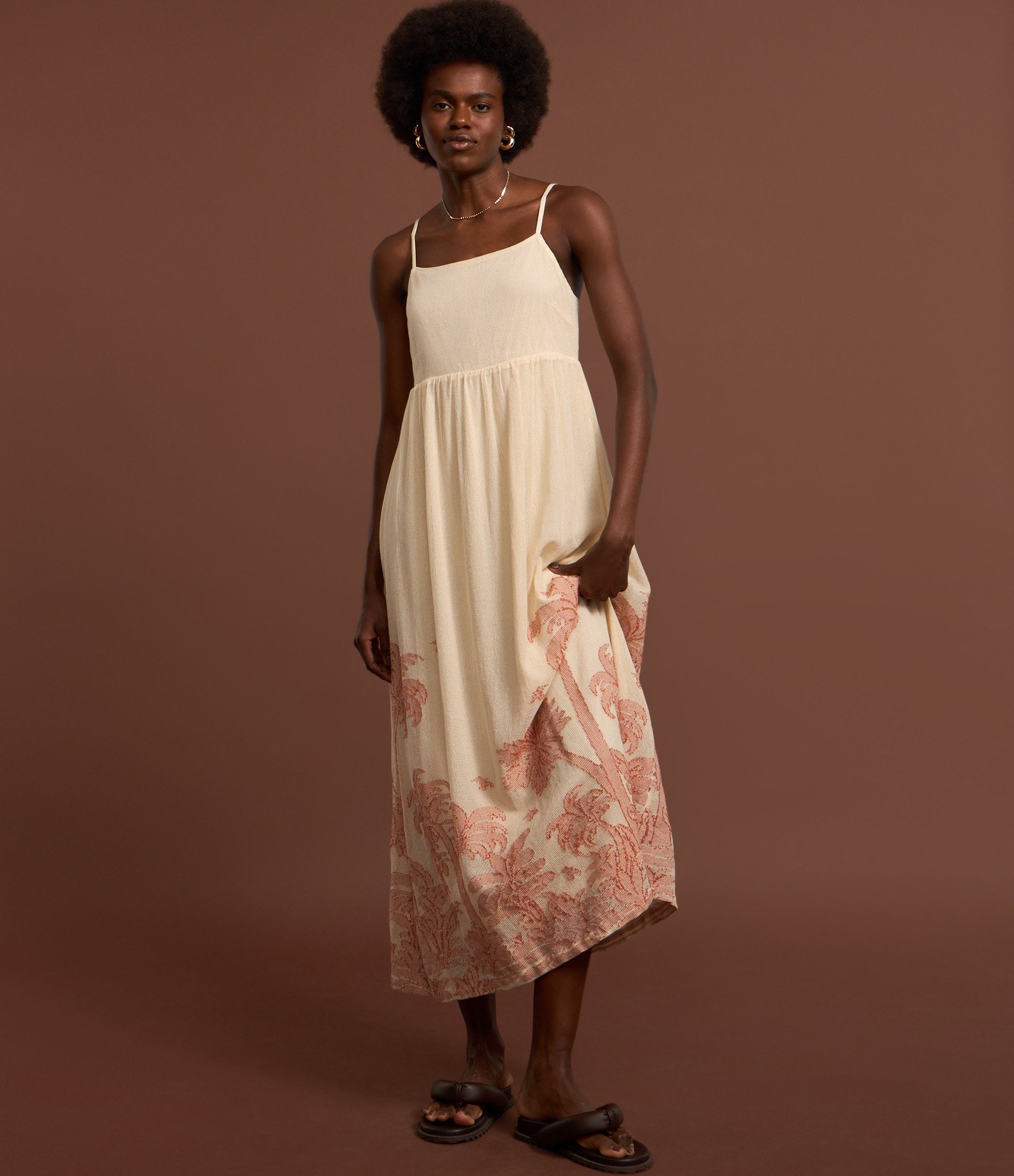 Vestido Evasê Long Midi em Algodão com Coqueiros Bordados Bege 6