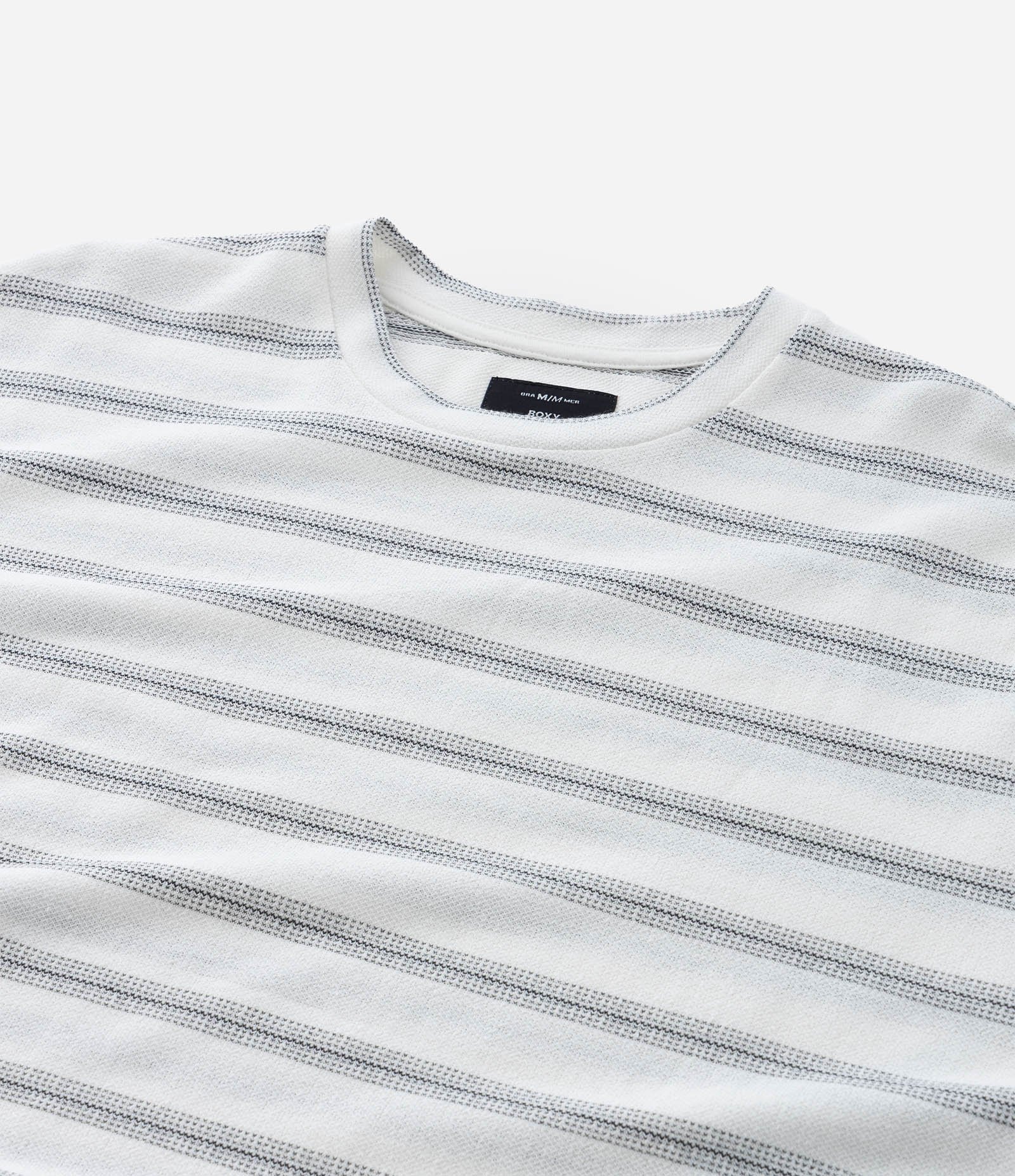 Camiseta Boxy em Algodão com Estampa de Listras Bege 9