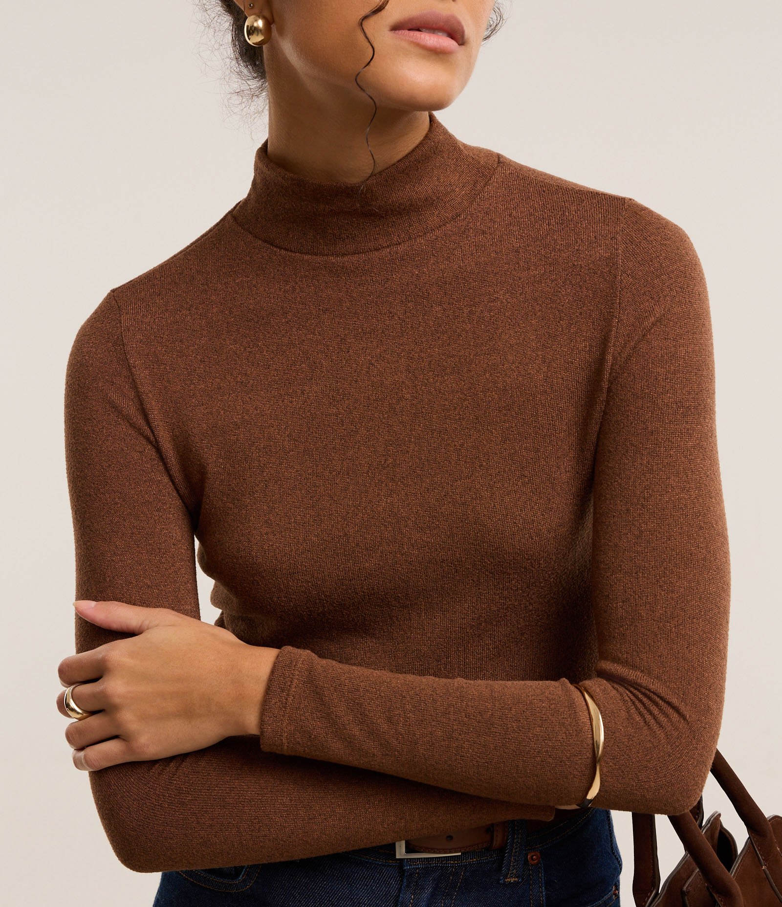 Blusa Texturizada com Gola Alta e Manga longa Marrom 5