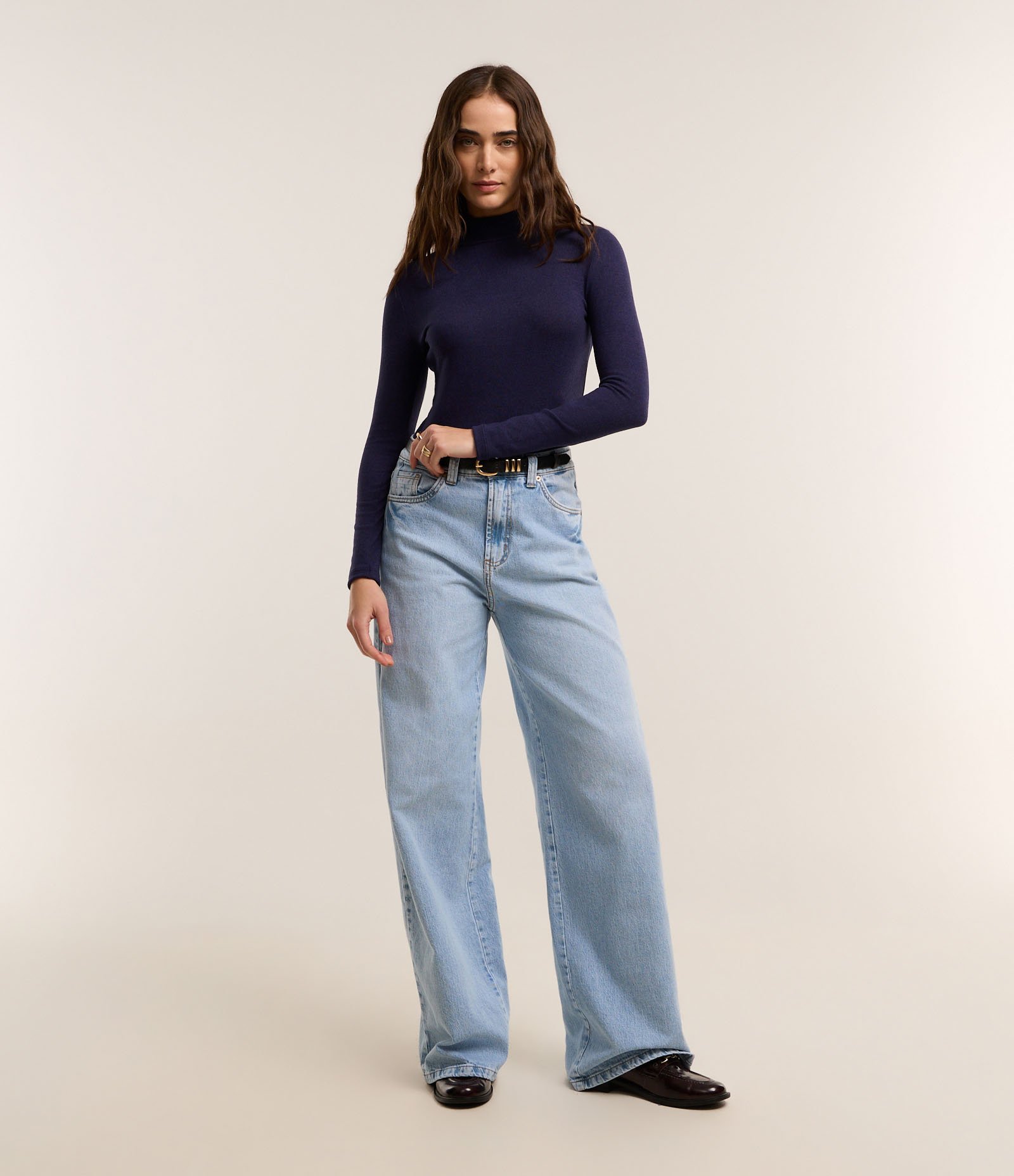 Blusa Texturizada com Gola Alta e Manga longa Azul 2