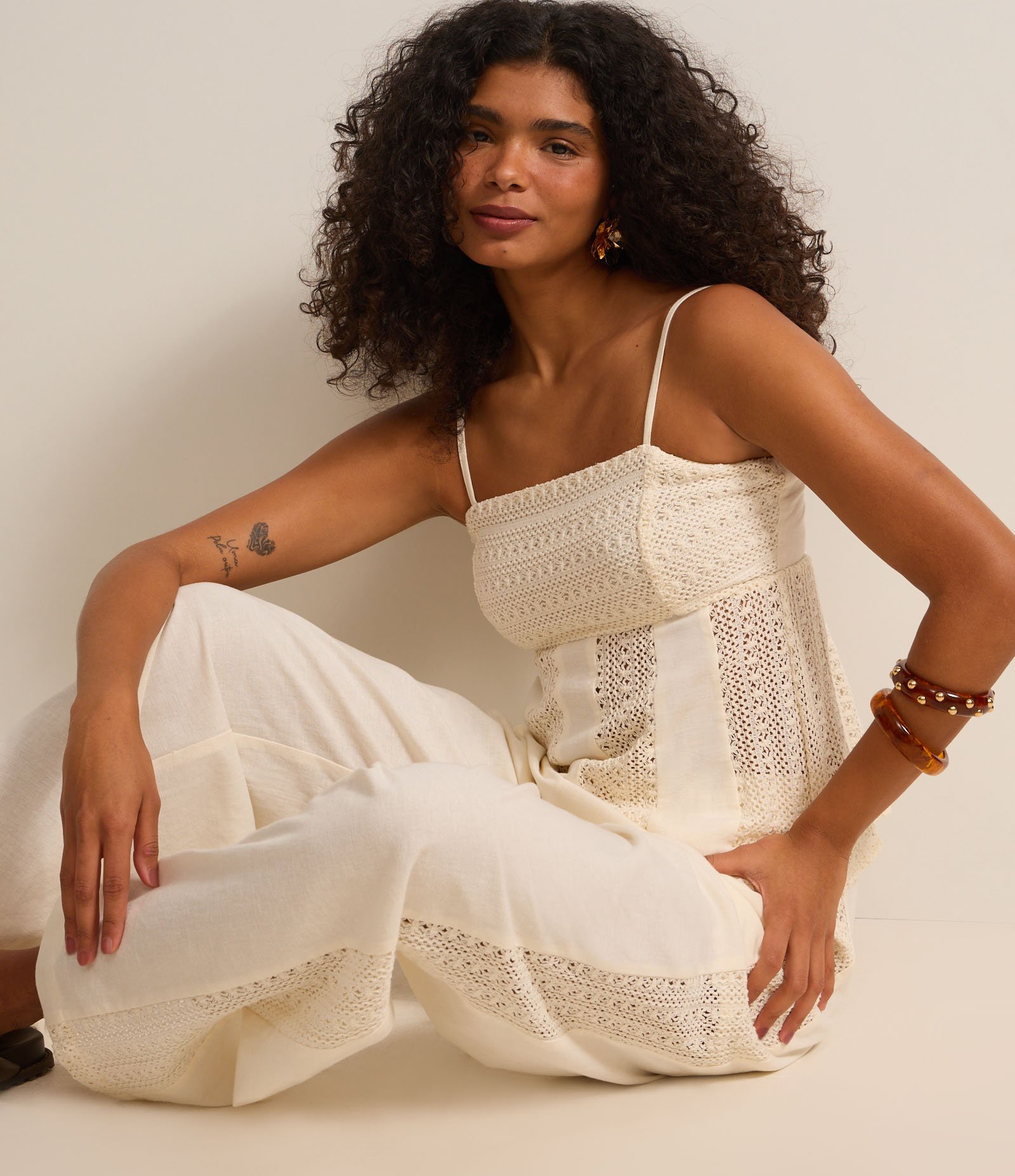 Blusa Curta em Renda Guipire com Alcinha Off White 1