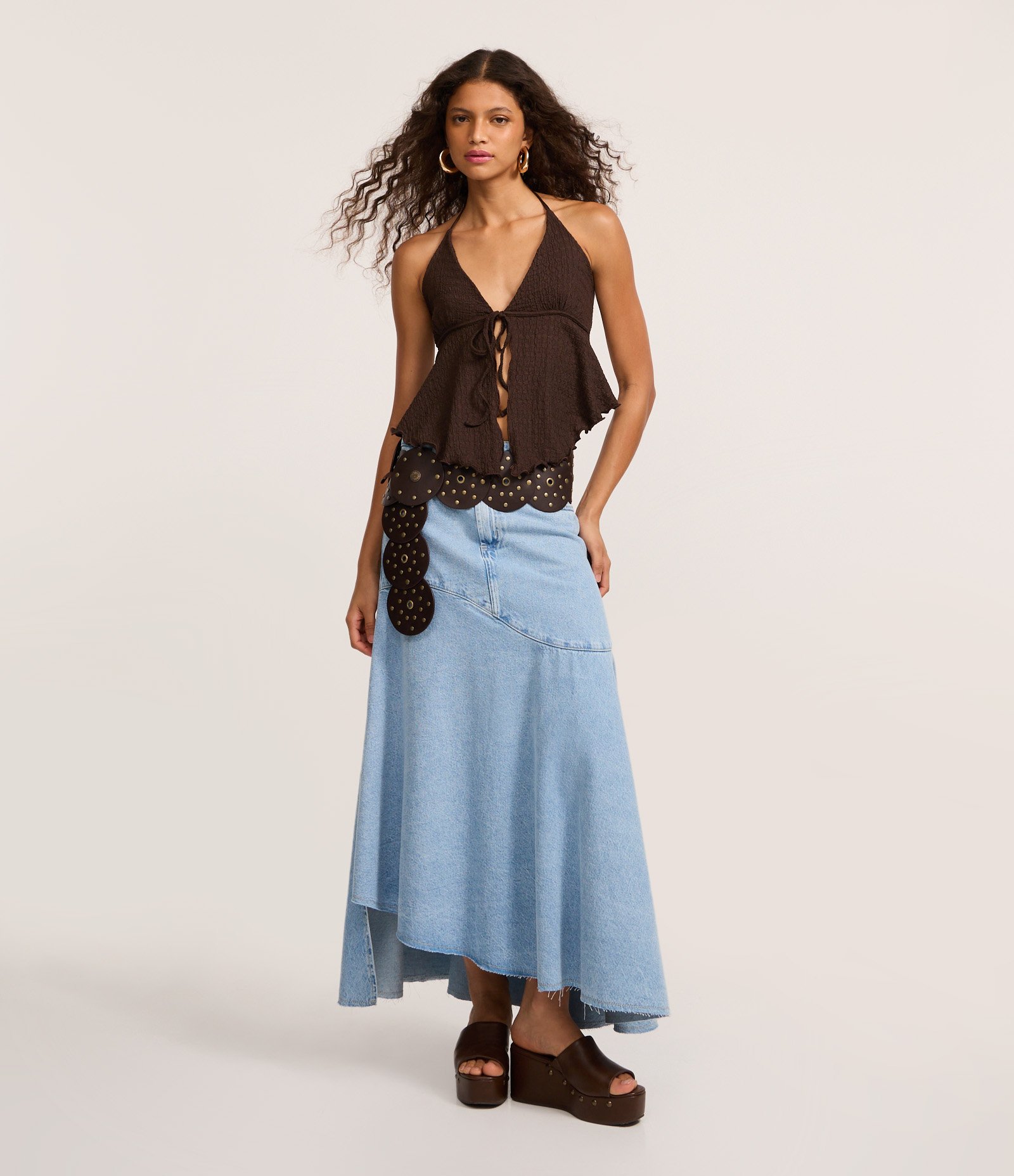 Saia Midi em Jeans Delave com Barra Irregular Azul 1