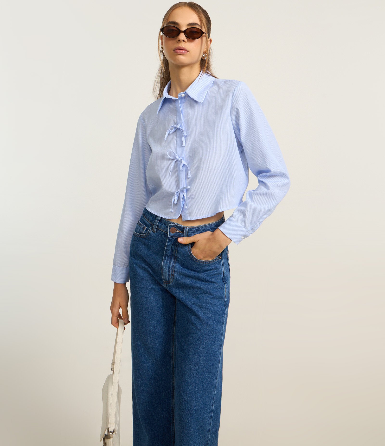 Calça Cropped Reta Jeans com Lavagem Clássica Azul Médio 2