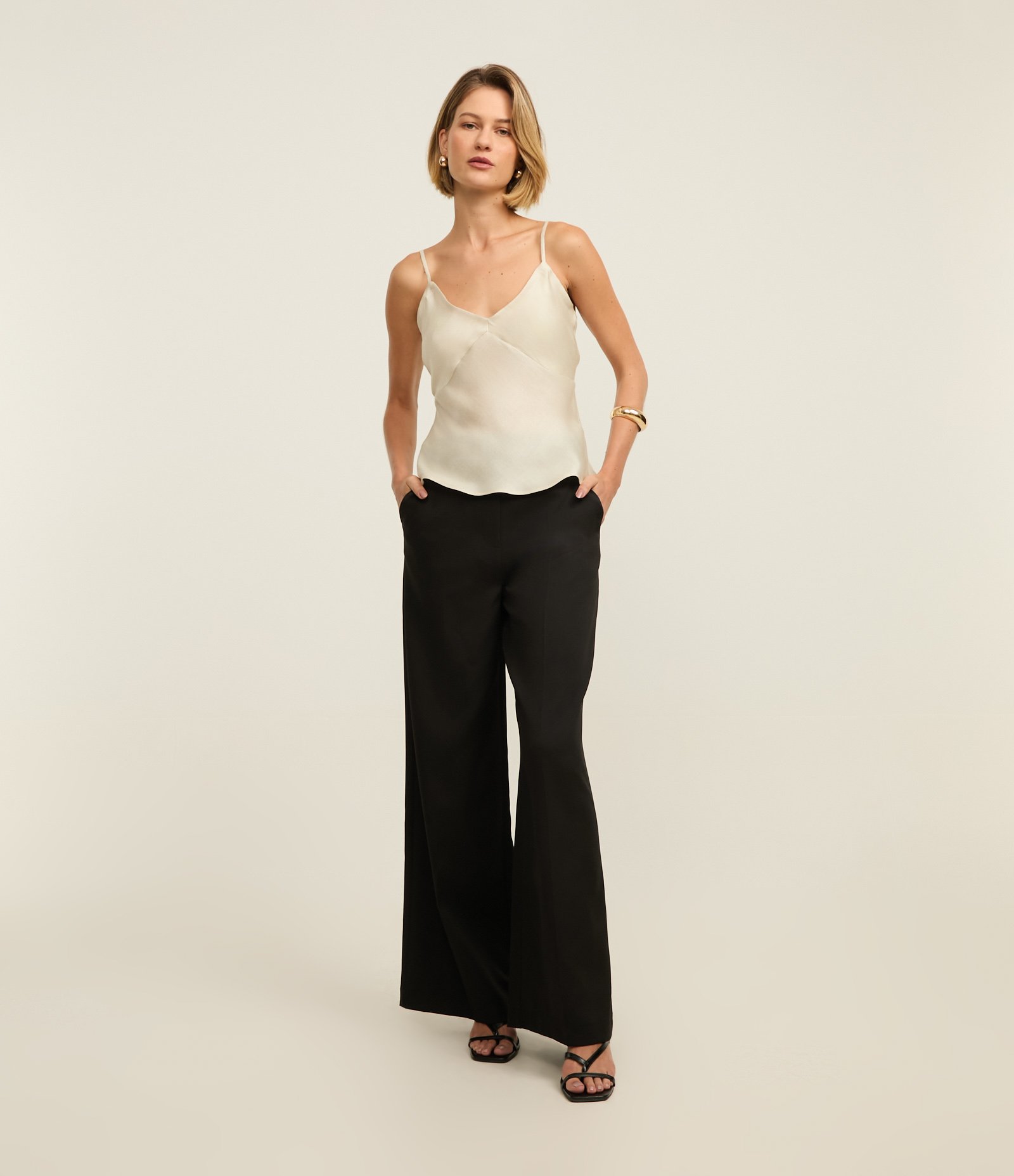 Blusa em Cetim com Alcinhas e Superfície Efeito Acetinado Off White 2