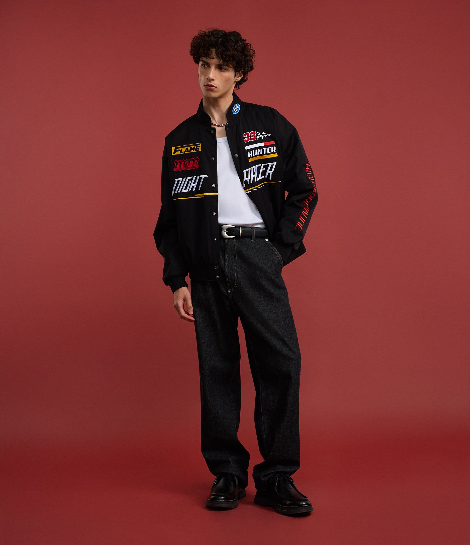 Jaqueta Gola Alta com Estampa Racing Preto 2