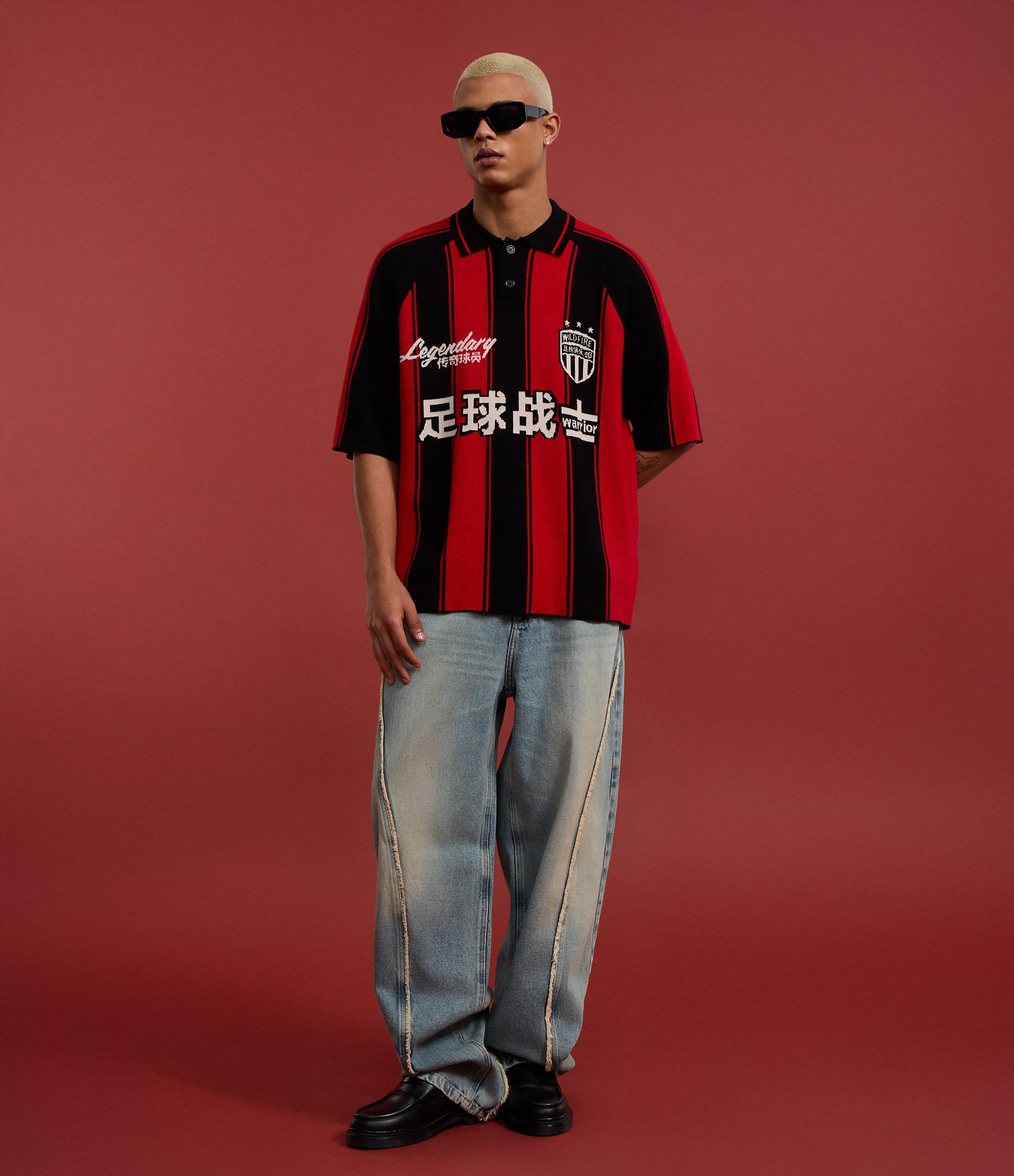 Camisa Polo Boxy Sportcore em Tricô com Estampa Listrada e Lettering Vermelho/Preto 6