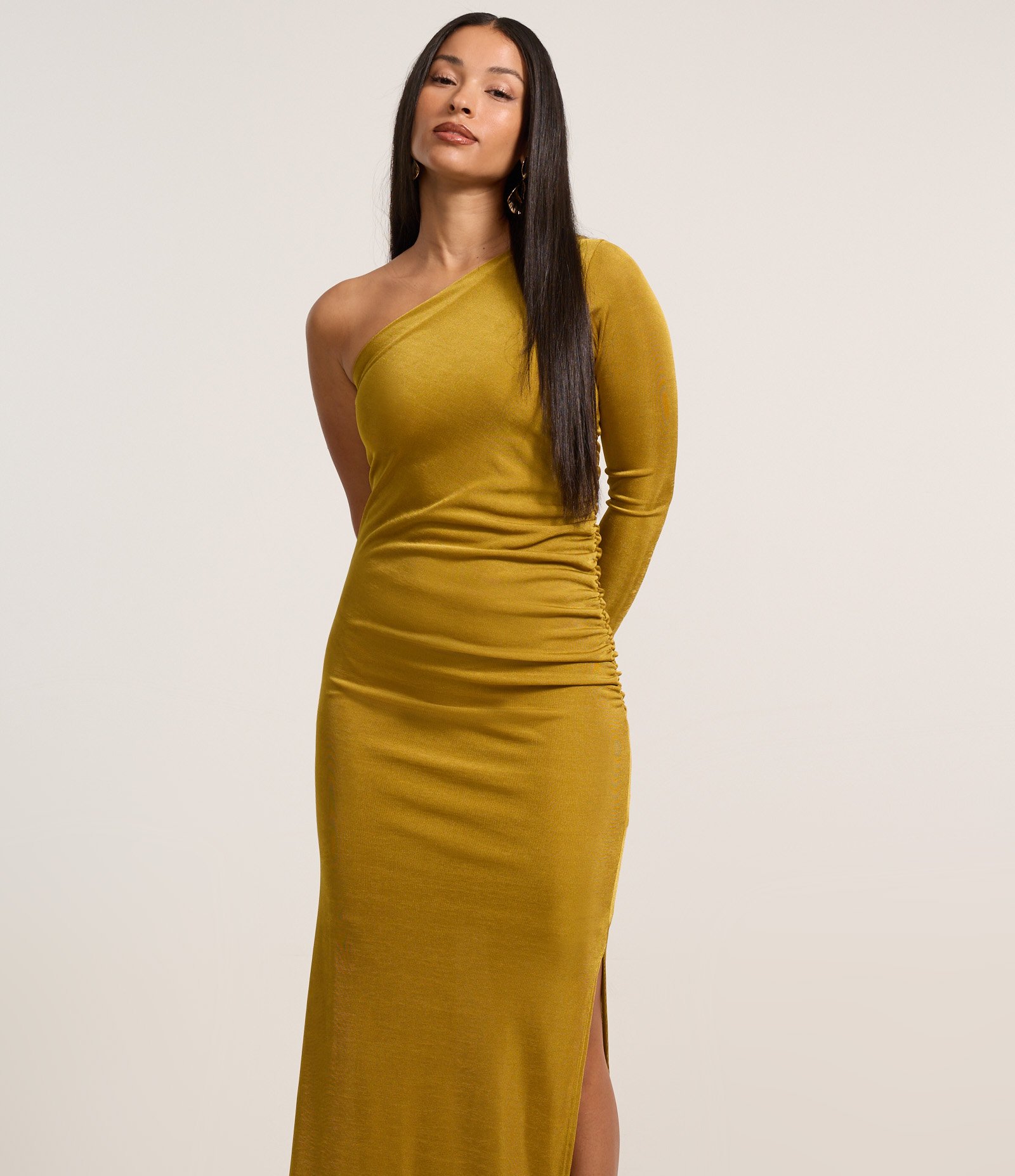 Vestido New Midi em Ribana com Decote Ombro Só Verde 3