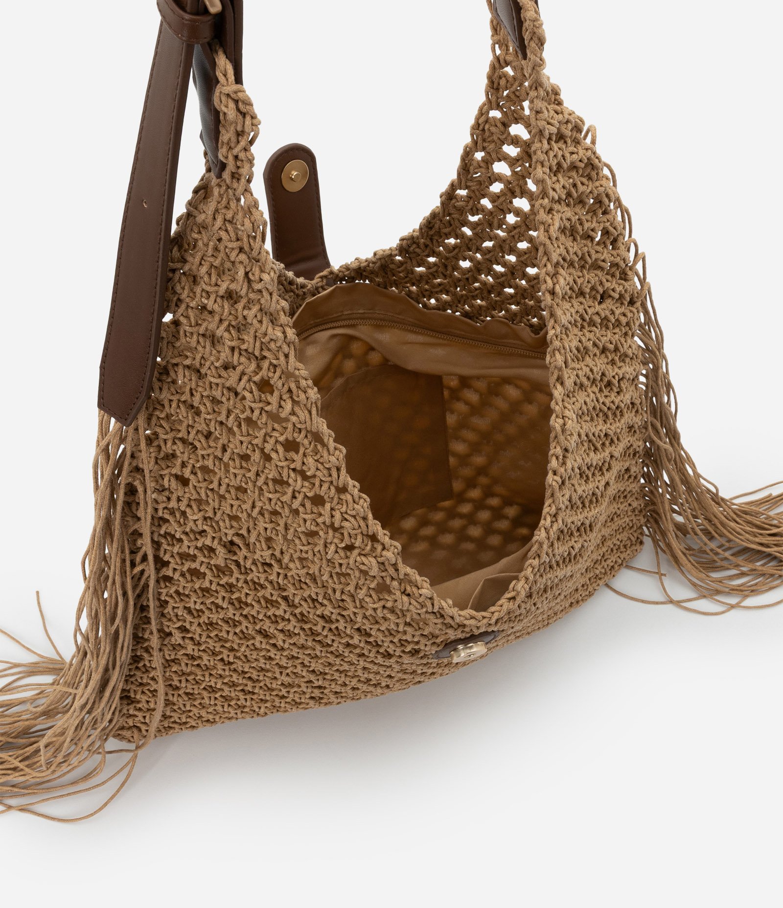 Bolsa Hobo Grande com Efeito Macramê e Alça de PU Bege 6