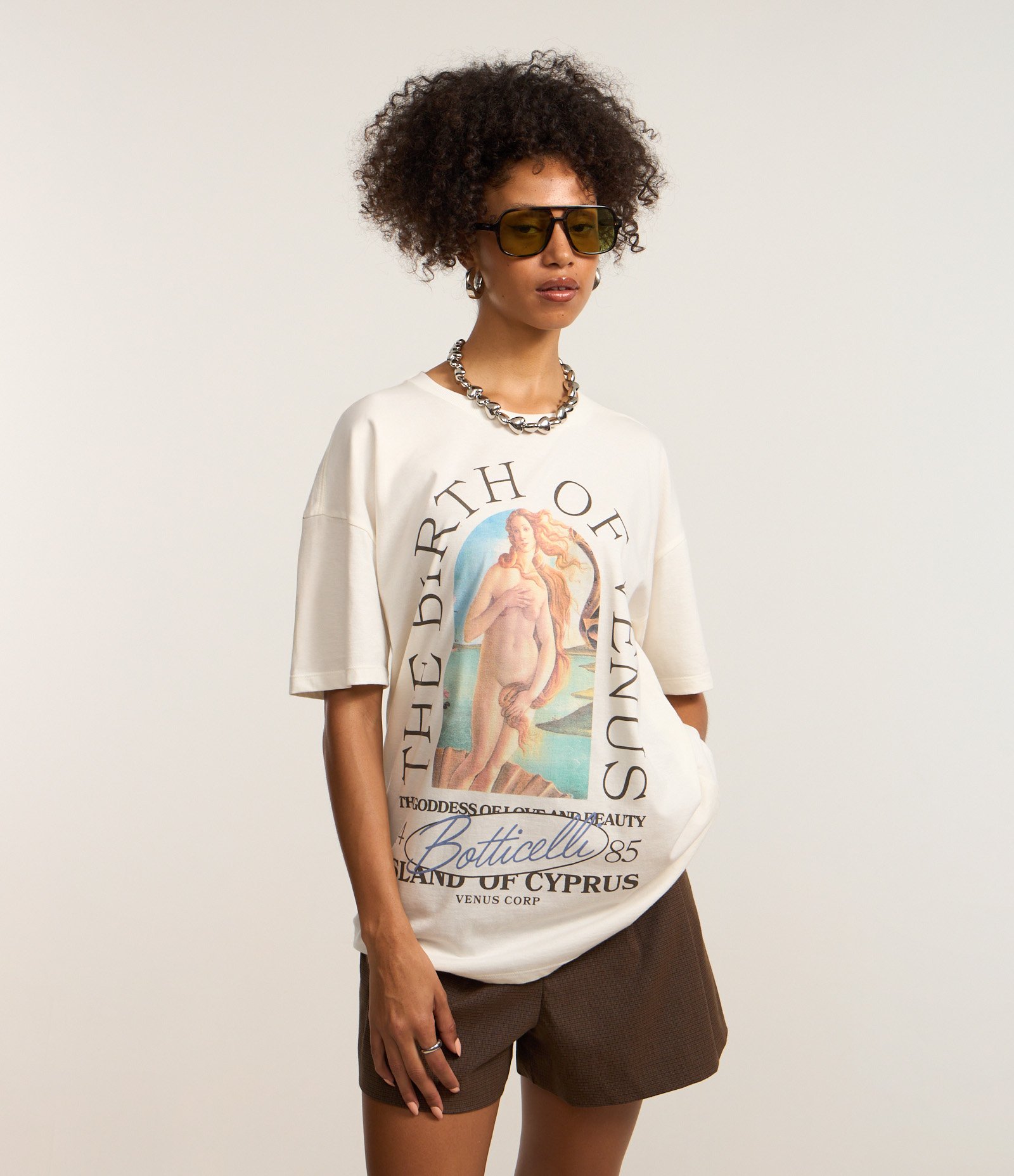 Camiseta Over em Algodão com Estampa The Birth of Venus Branco 1