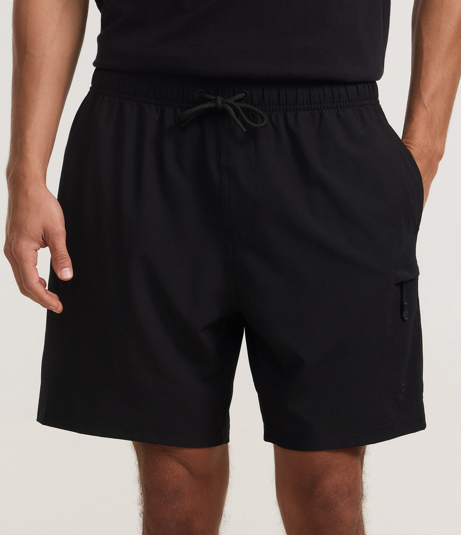 Bermuda em Ripstop com Bolso Lateral Preto 2