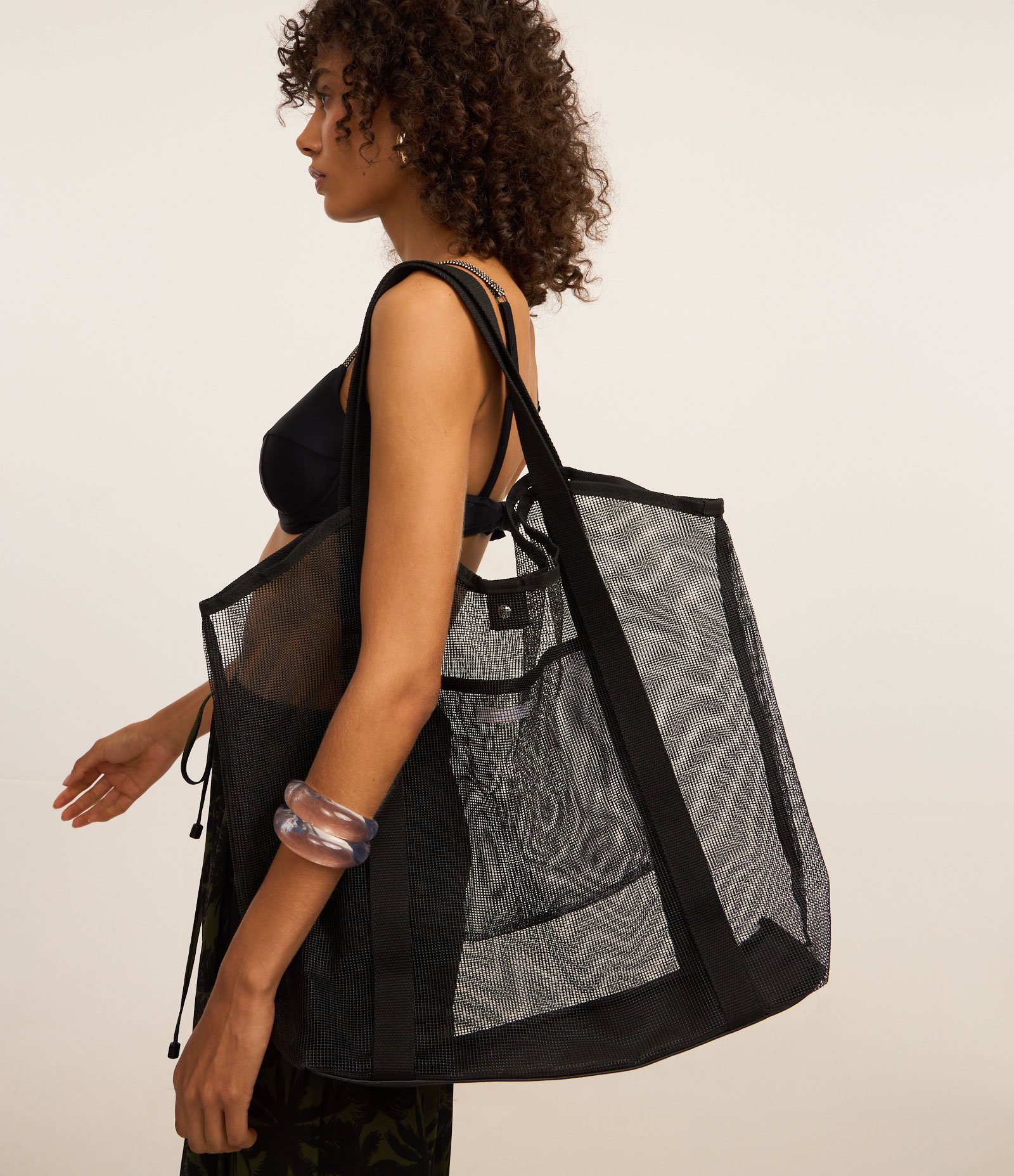 Bolsa de Praia Mediana em Tela Preto 8