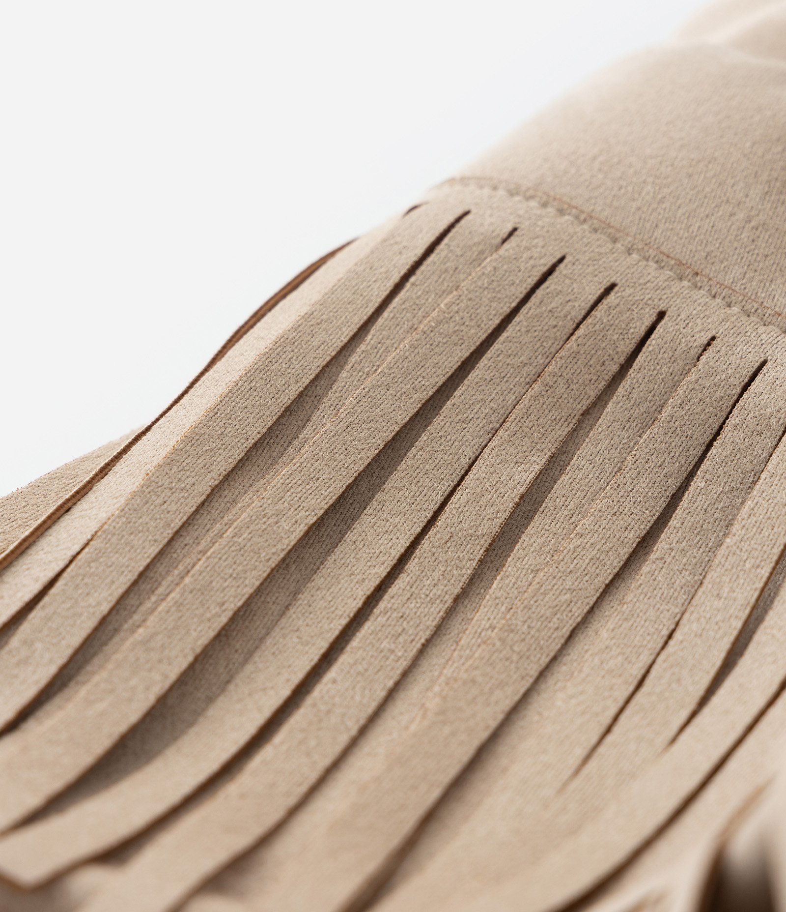 Short Saia Infantil em Suede com Franjinhas - Tam1 a 6 Anos Bege 4