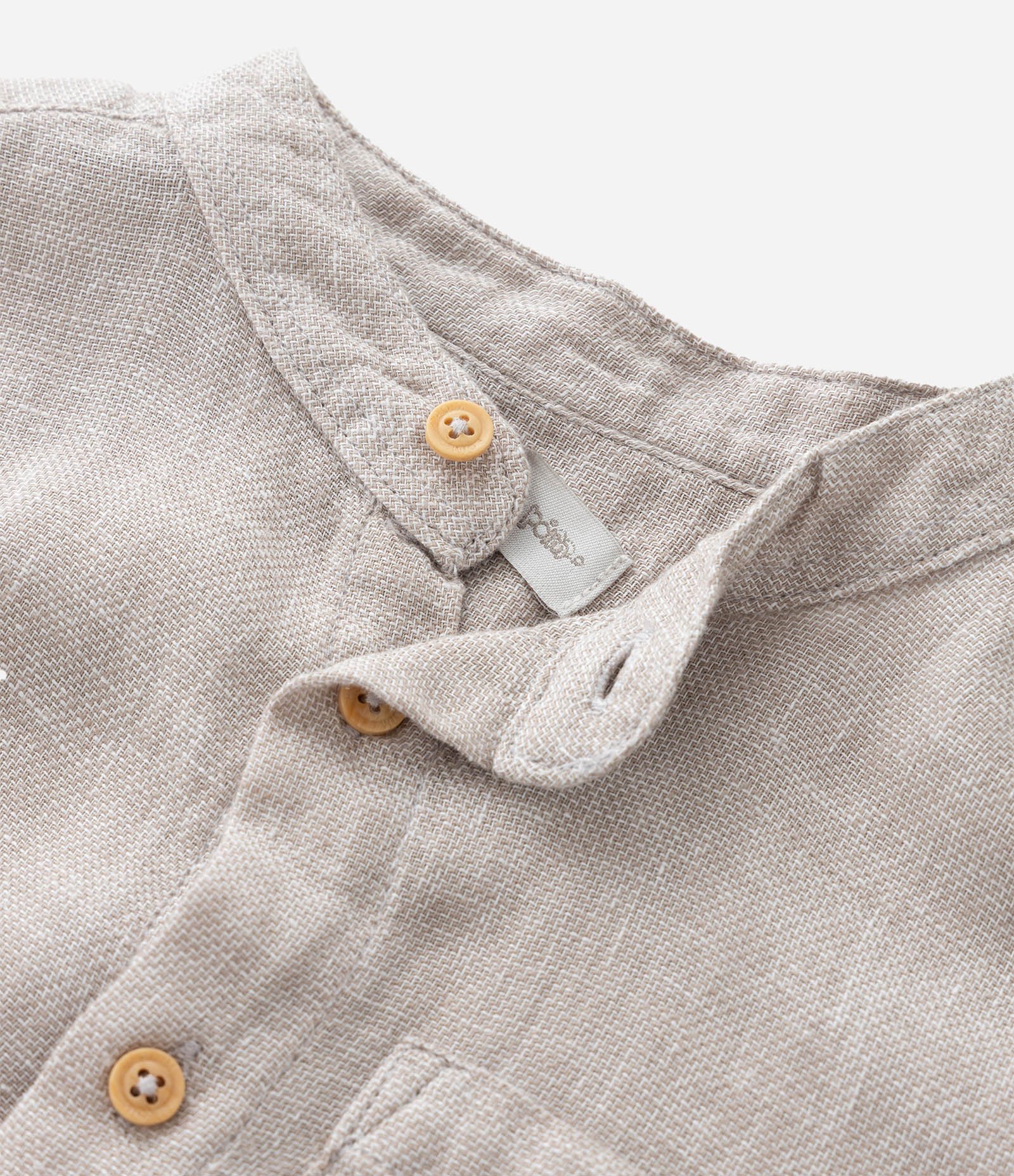 Camisa Infantil com Botões Contrastantes e Bolso - Tam 1 a 6 Anos Marrom 5