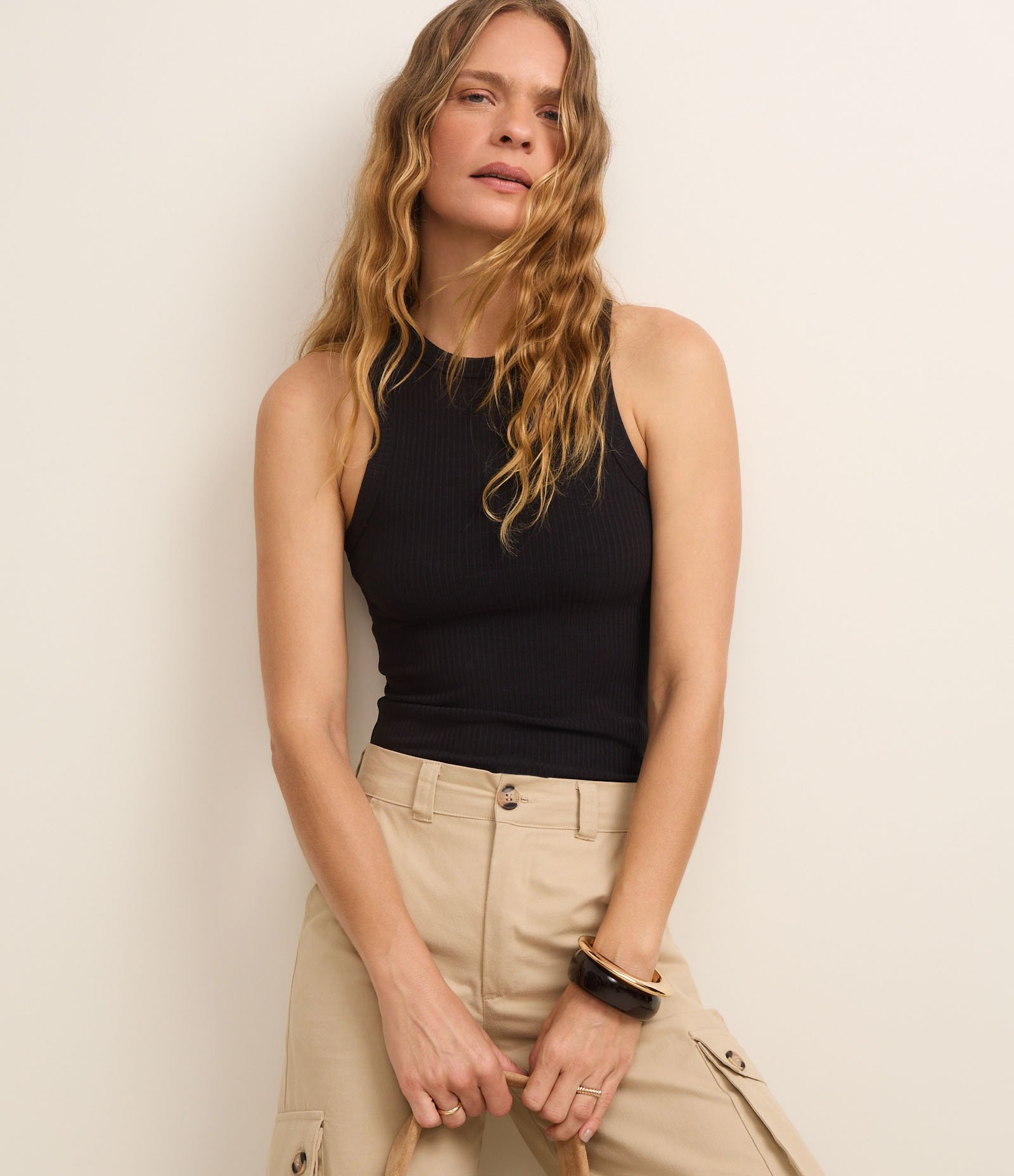 Blusa Regata em Ribana com Textura Canelada Preto 5