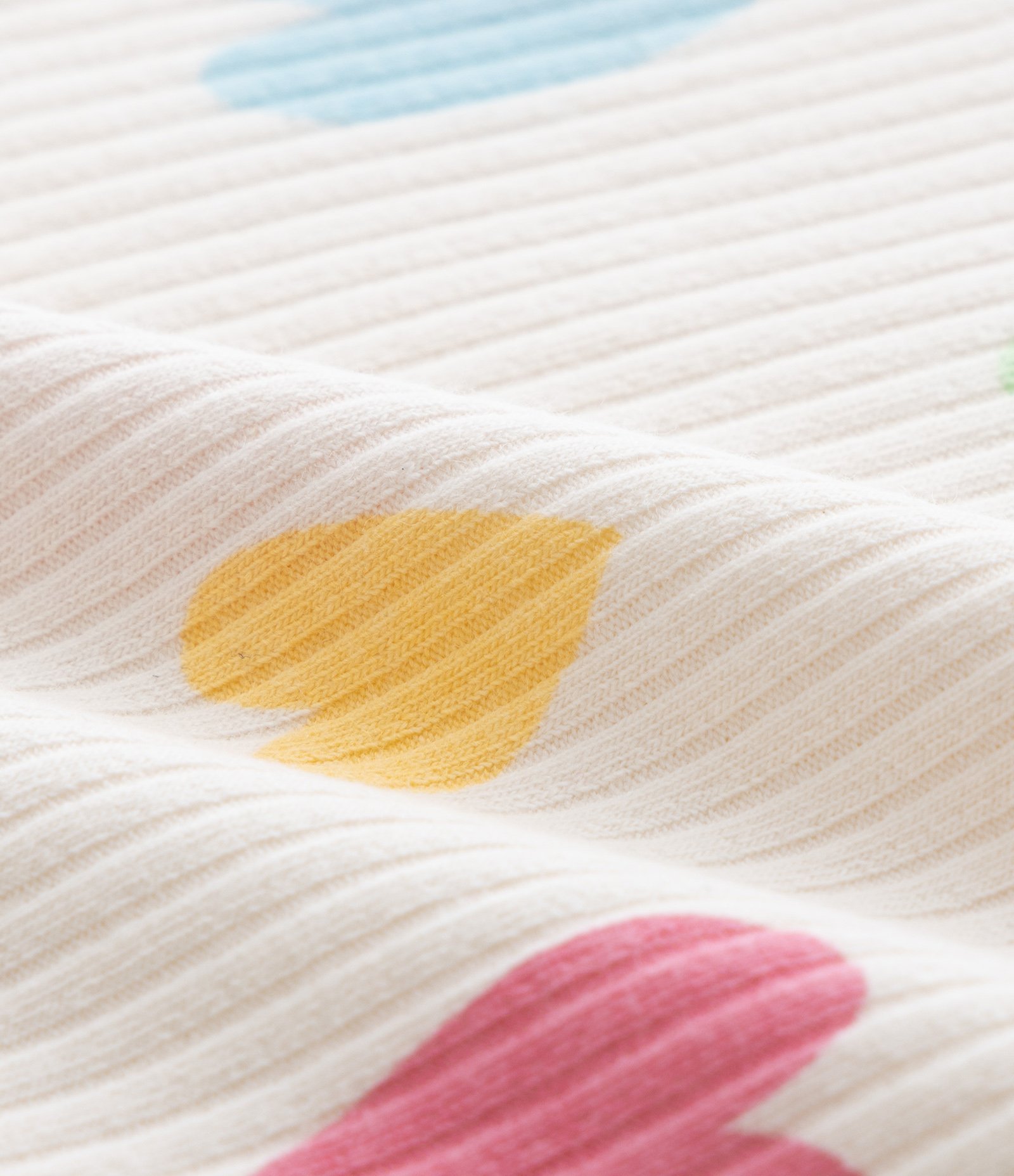 Blusa Infantil Canelada com Estampa de Corações - Tam 1 a 6 Anos Bege 3