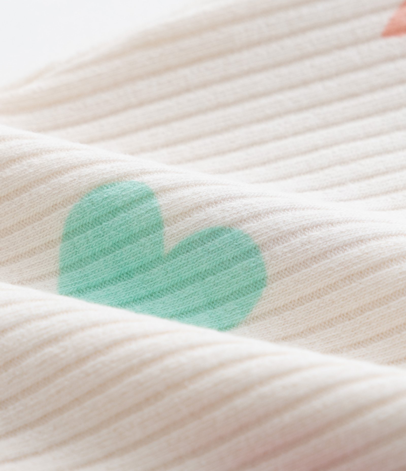 Calça Legging Infantil Canelada com Estampa Corações - Tam 1 a 6 Anos Bege 3