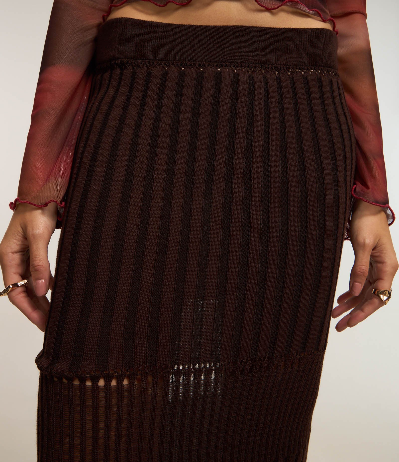Saia New Midi em Tricô Texturizado Marrom 4