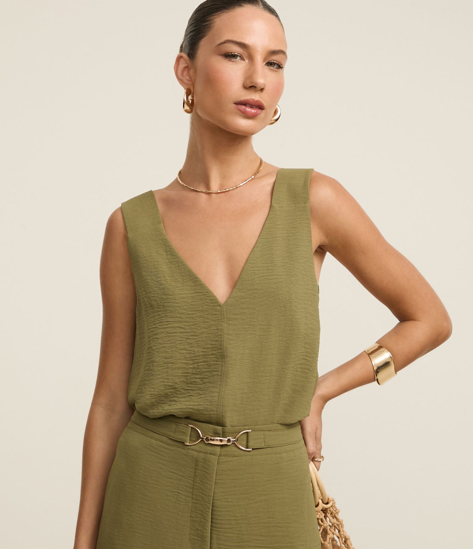 Blusa sem Manga Airflow com Detalhe em Pesponto Verde 1