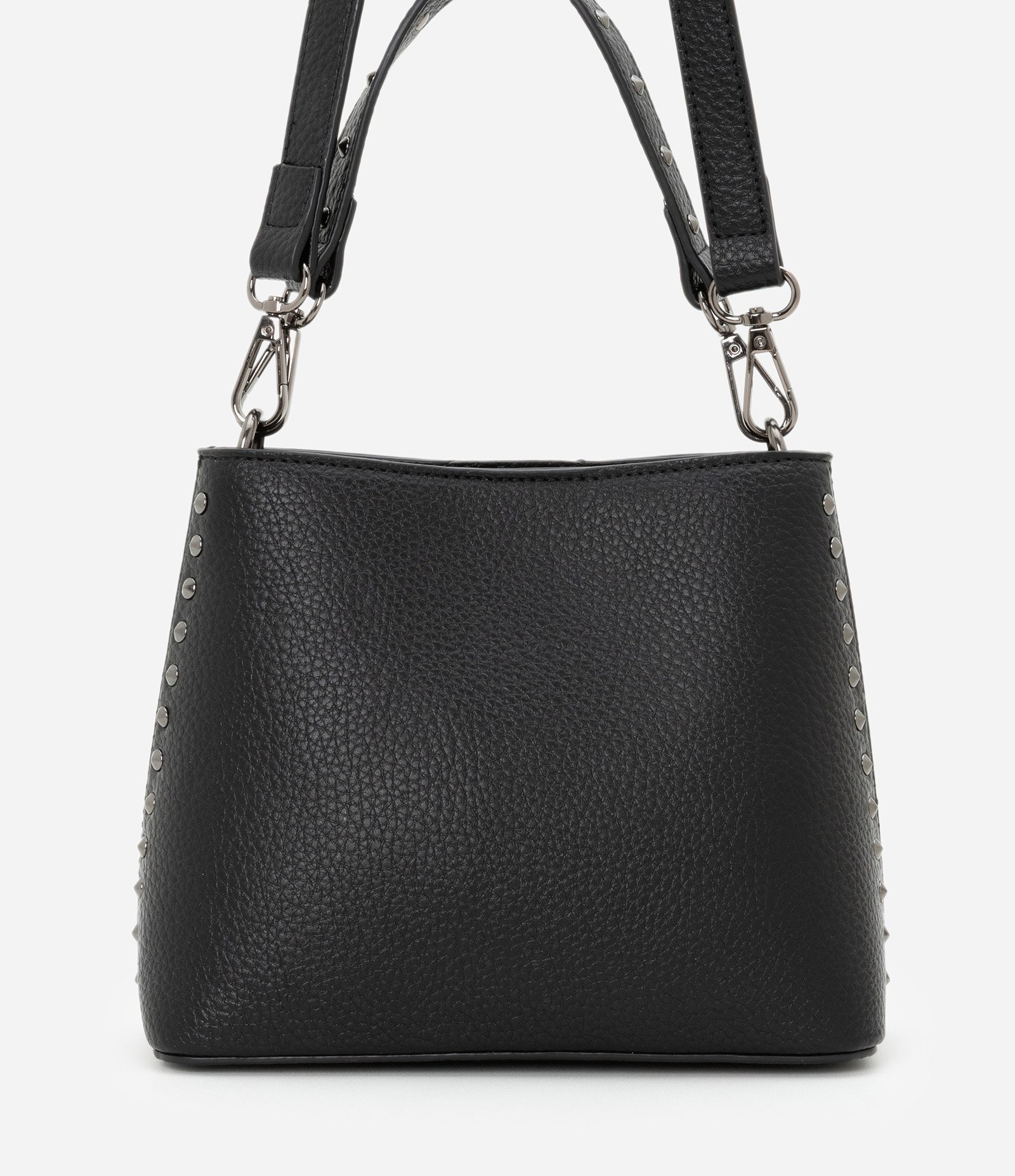 Bolsa Bucket Pequena com Detalhes de Spikes e Metais Preto 4