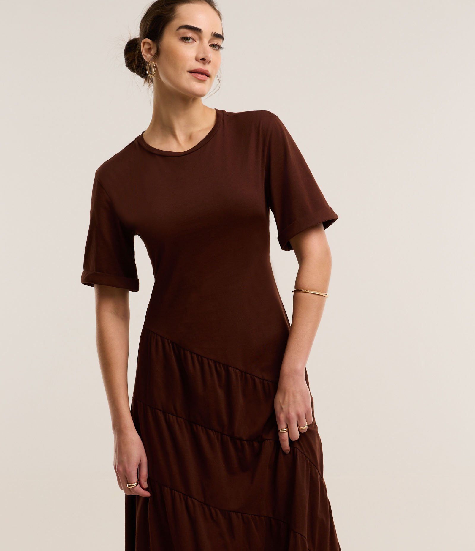 Vestido Evasê Midi em Algodão com Recorte Espiral Marrom 1