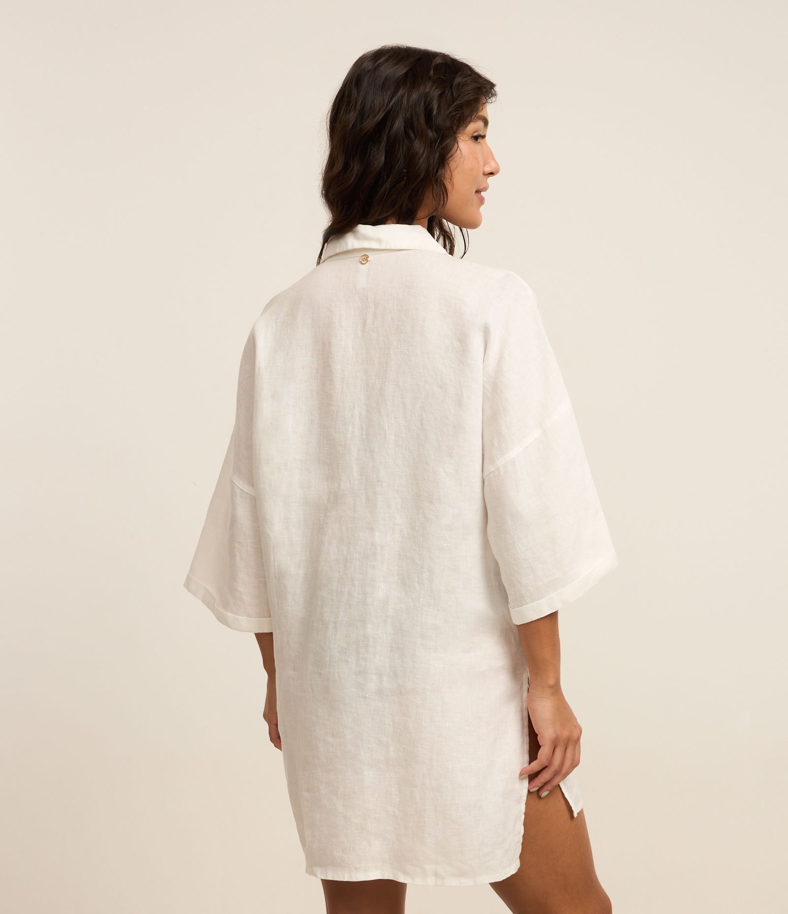 Saída de Praia Camisa em Linho Puro com Barra Mullet Branco 3