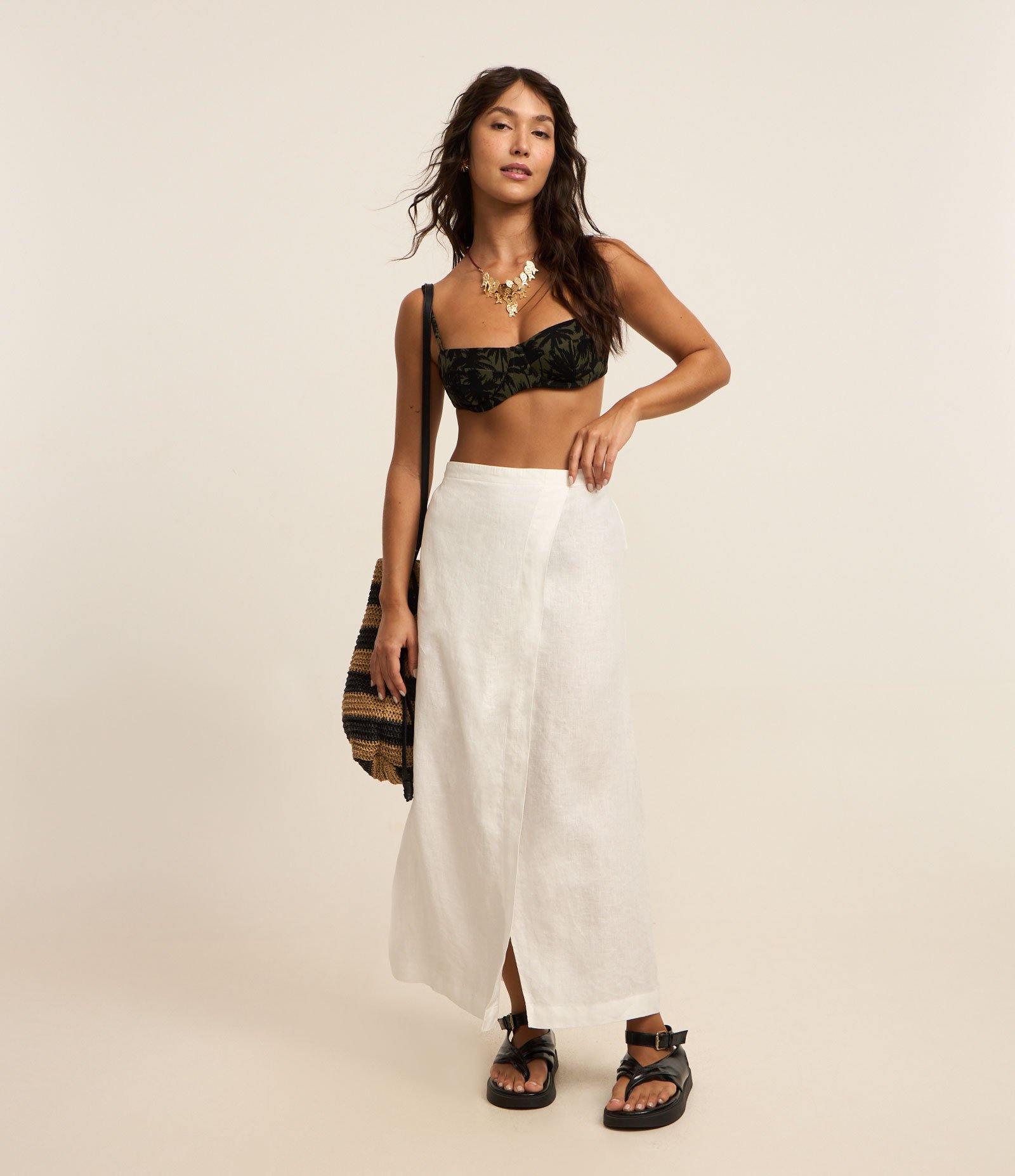 Saída de Praia Saia Transpassada em Linho Branco 1