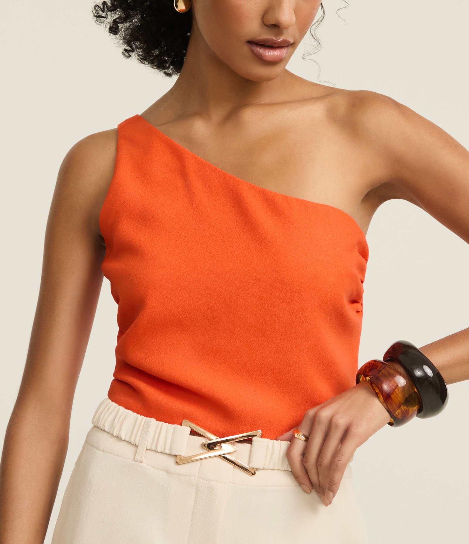 Blusa Ombro Só em Crepe com Franzido Lateral Laranja 3