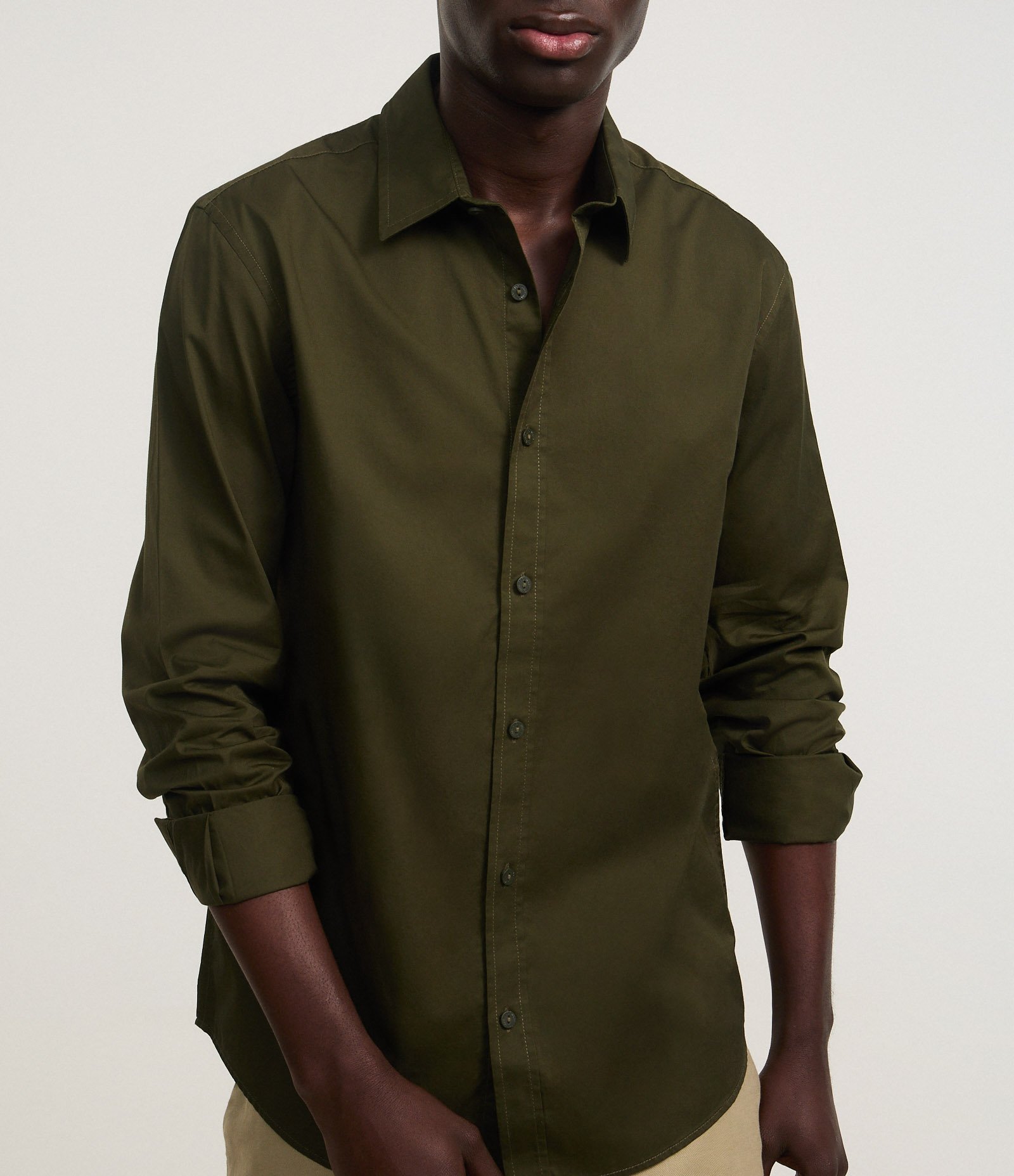 Camisa Regular em Sarja Amaciada Verde 4